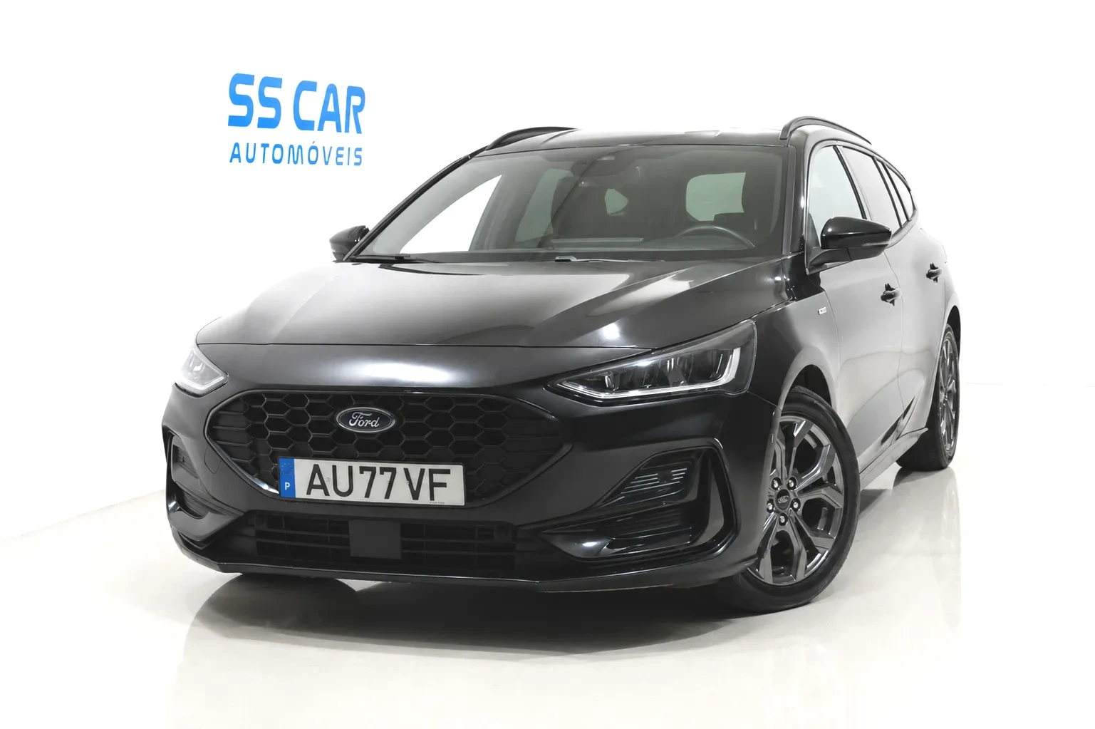 Ford Focus SW 1.0 EcoBoost MHEV ST-Line X 1