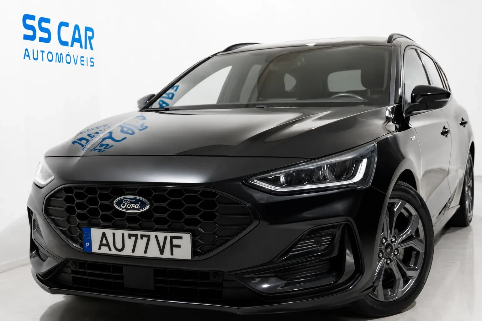 Ford Focus SW 1.0 EcoBoost MHEV ST-Line X 2