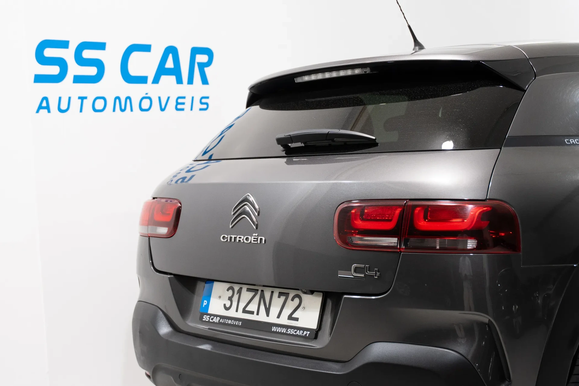 Citroen C4 Cactus 1.2 PureTech Origins 5