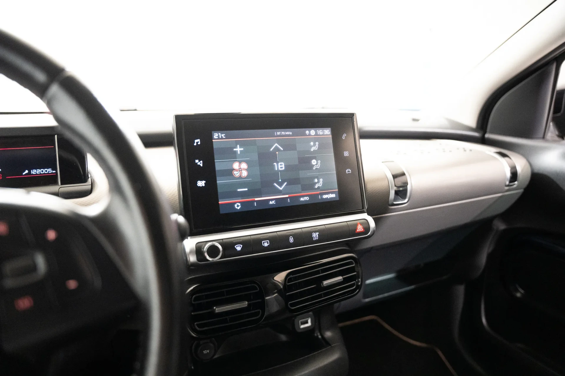Citroen C4 Cactus 1.2 PureTech Origins 10