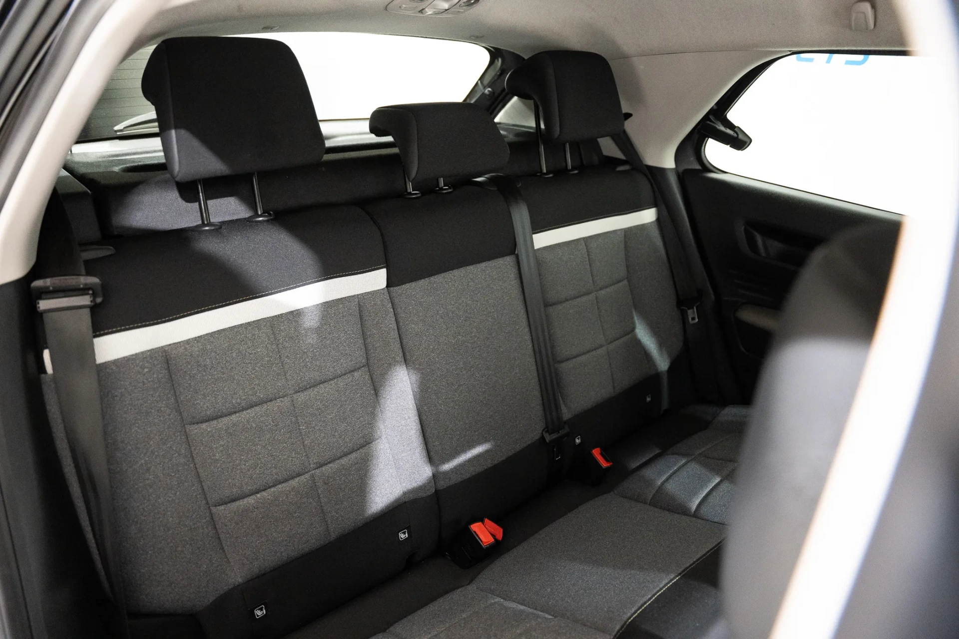 Citroen C4 Cactus 1.2 PureTech Origins 17