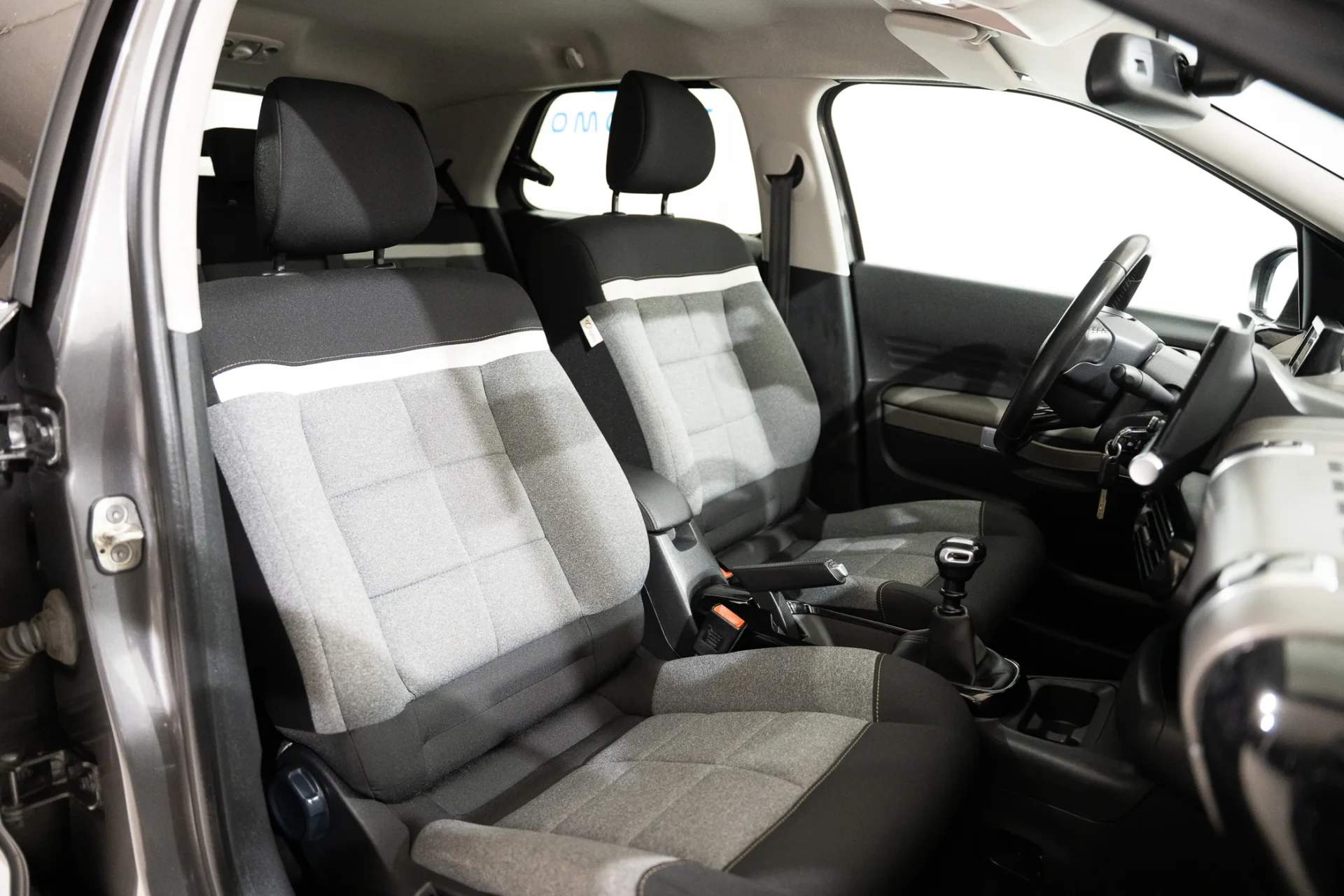 Citroen C4 Cactus 1.2 PureTech Origins 18