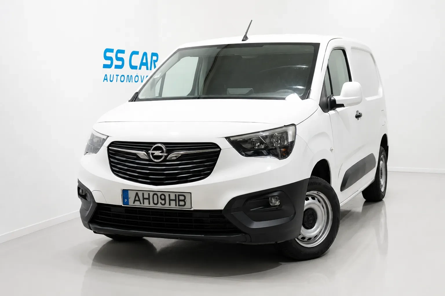 Opel Combo 1.5 CDTi L1H1 Enjoy 3LUG 1