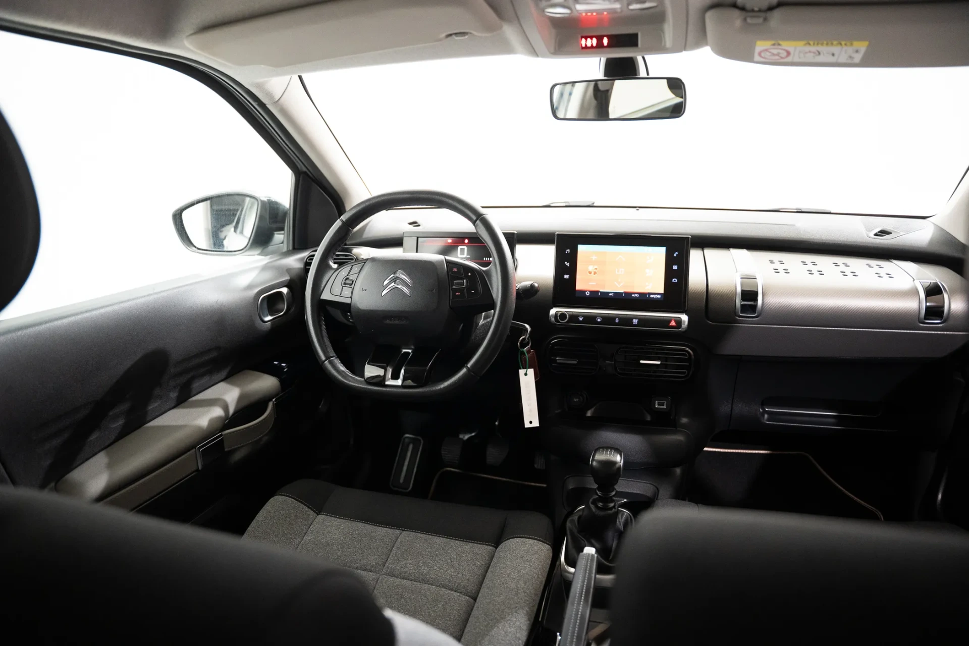 Citroen C4 Cactus 1.2 PureTech Origins 9