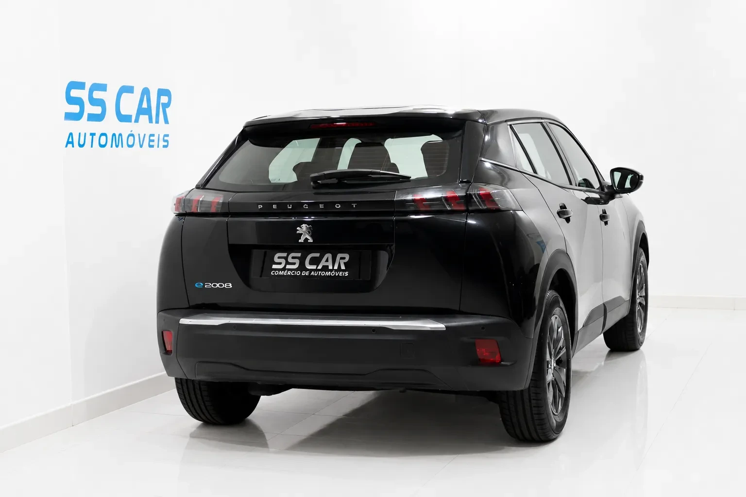 Peugeot e-2008 50 kWh Active Pack 5
