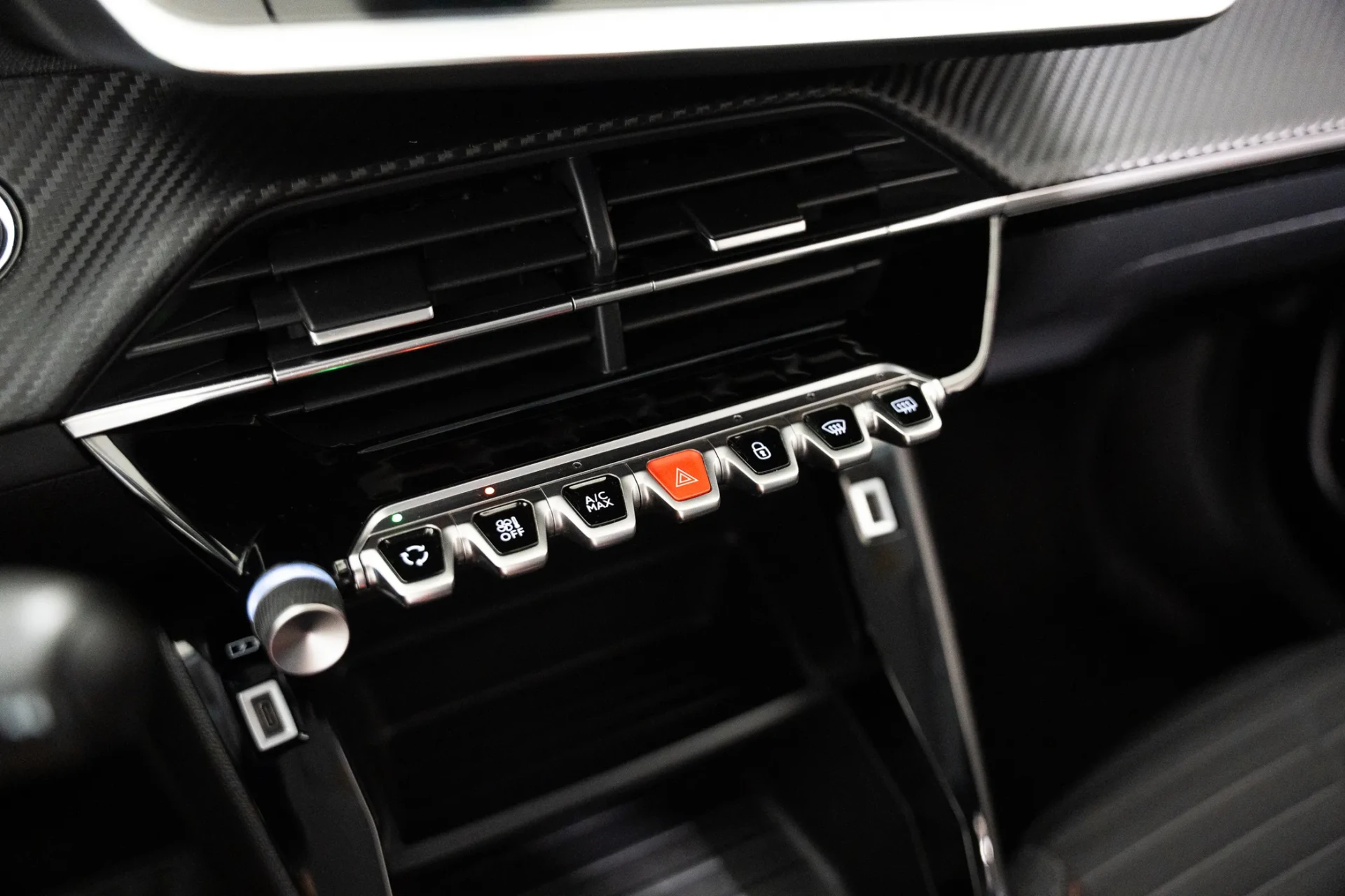 Peugeot e-2008 50 kWh Active Pack 18