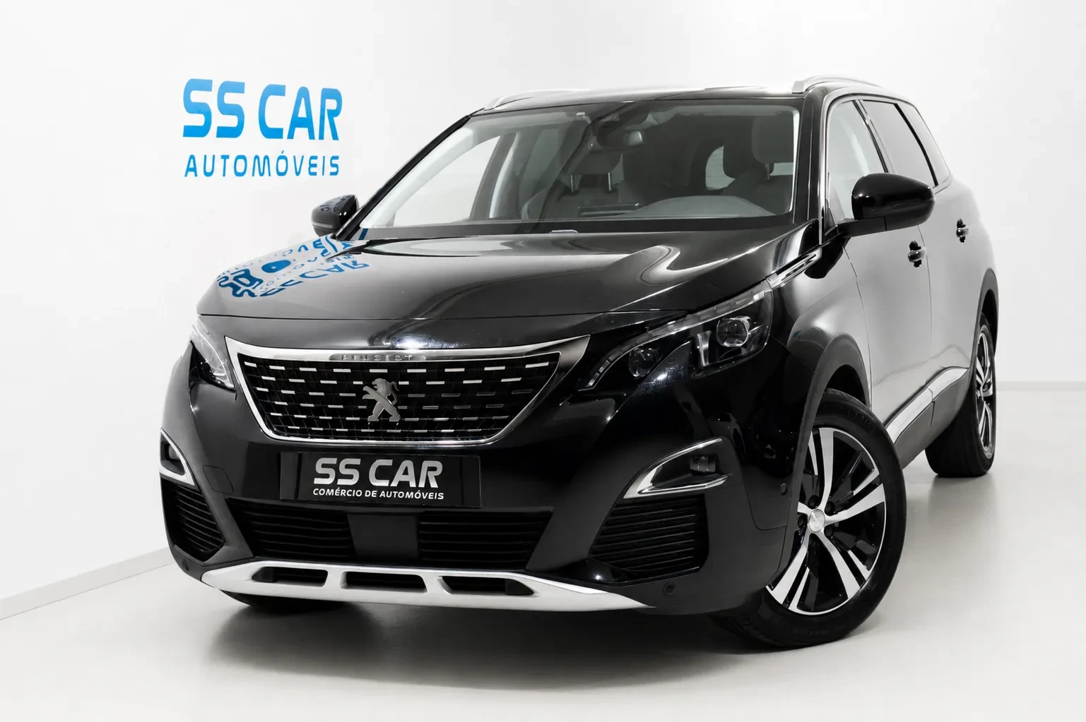 Peugeot 5008 1.2 PureTech Allure EAT8 1