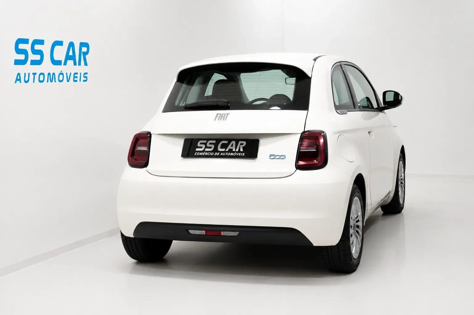 Fiat 500e Action 6