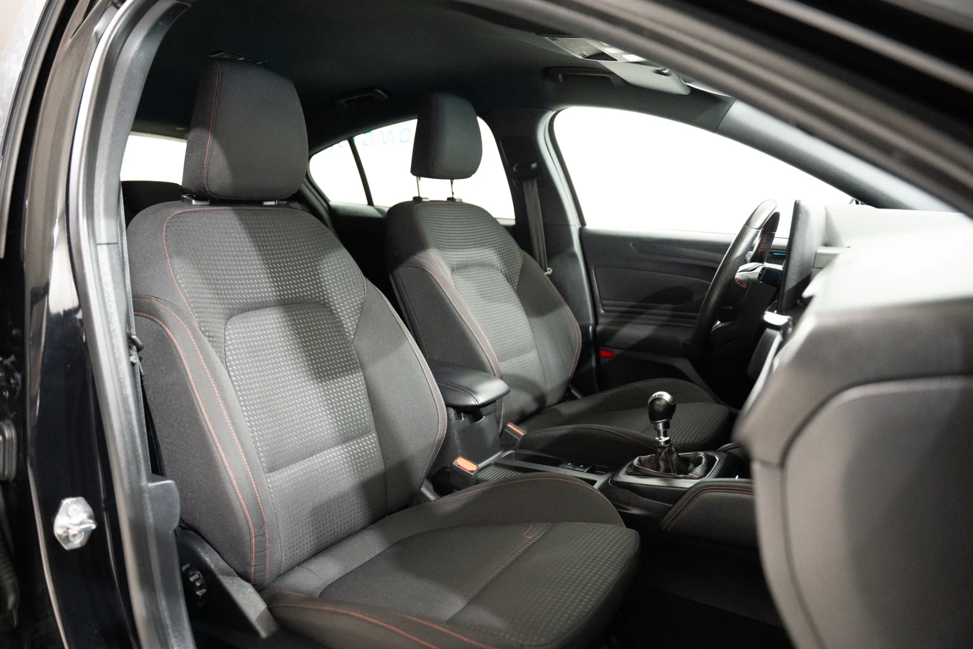 Ford Focus 1.0 EcoBoost MHEV ST-Line 20
