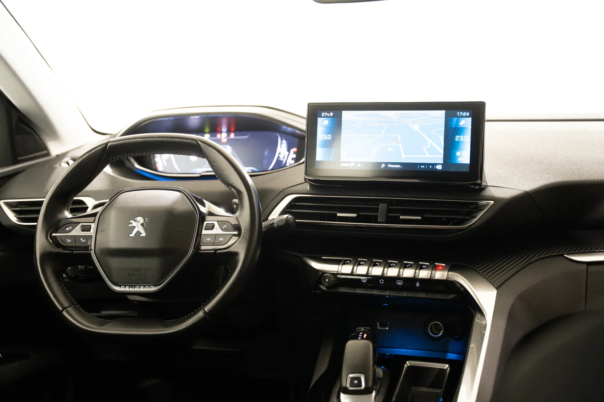 Peugeot 3008 1.2 PureTech Allure EAT8 8