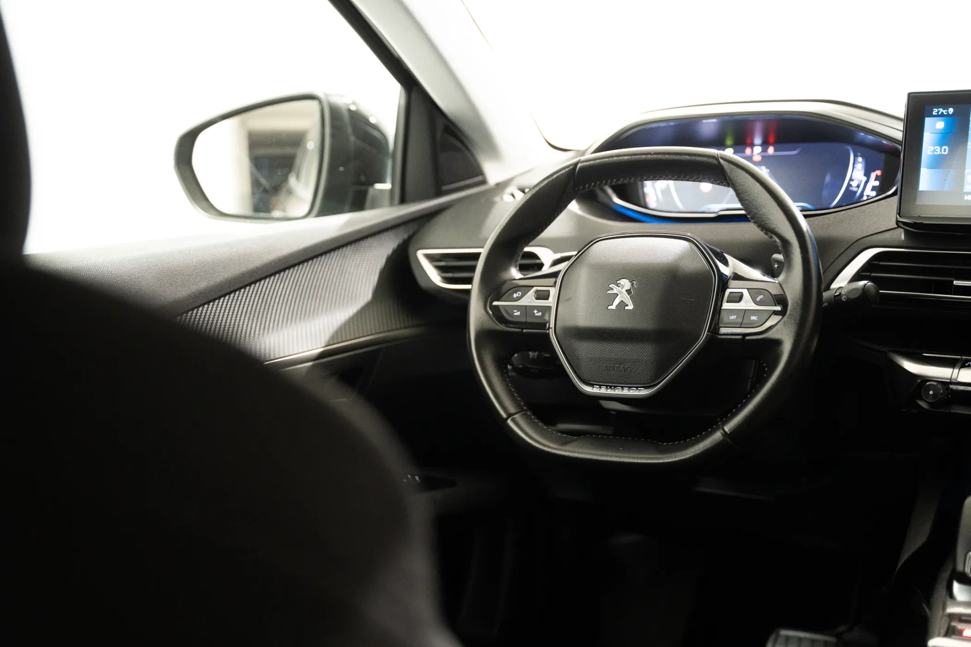 Peugeot 3008 1.2 PureTech Allure EAT8 19
