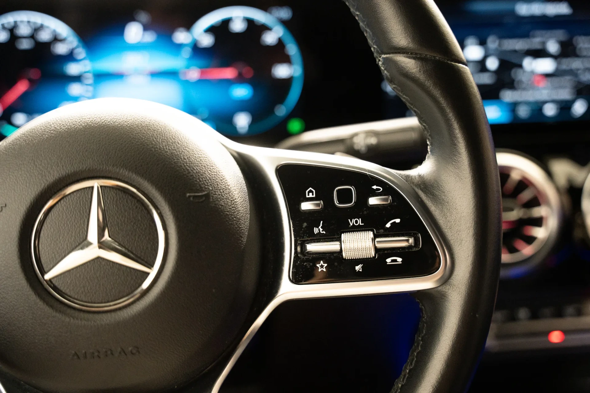 Mercedes-Benz EQA 250 Progressive 22