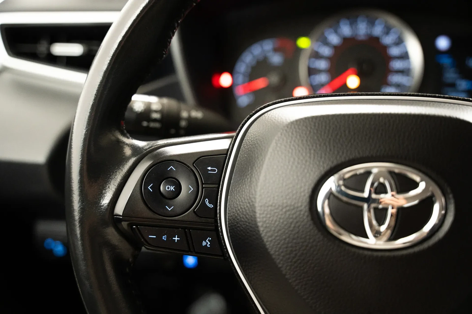Toyota Corolla COMFORT 1.5 VVTi 16