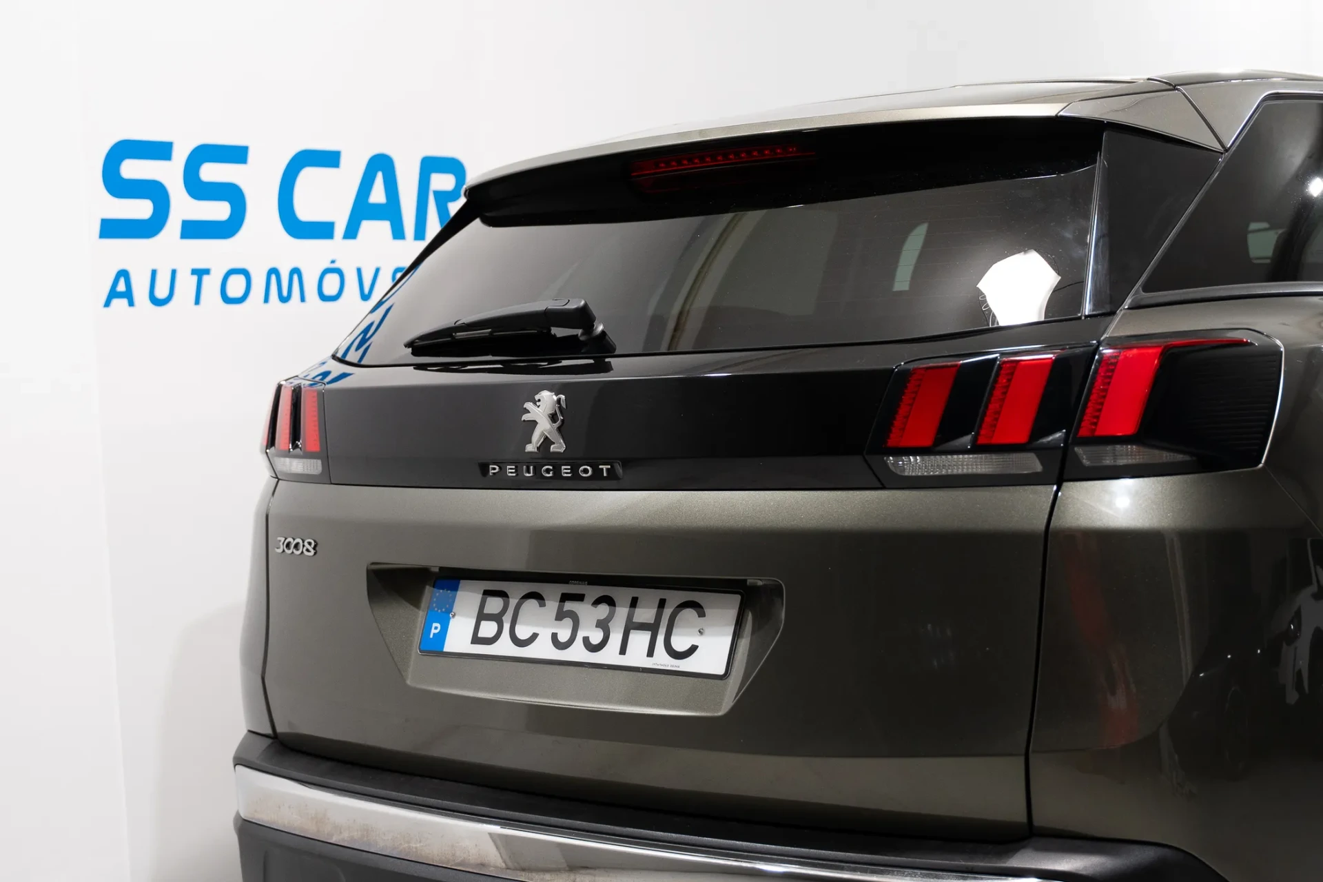 Peugeot 3008 1.2 PureTech Allure 7
