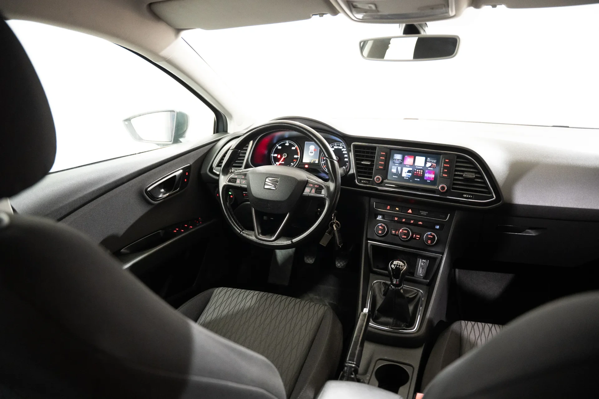 SEAT Leon ST 1.6 TDI Style S/S 9