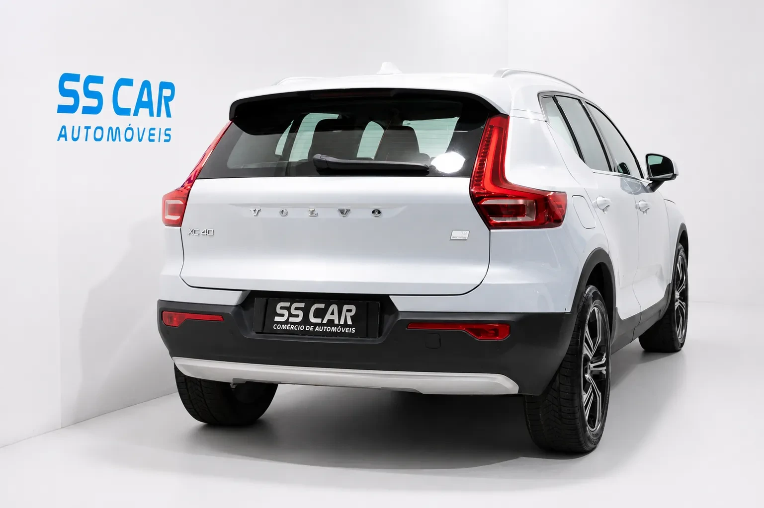 Volvo XC 40 1.5 T5 PHEV Inscription 6
