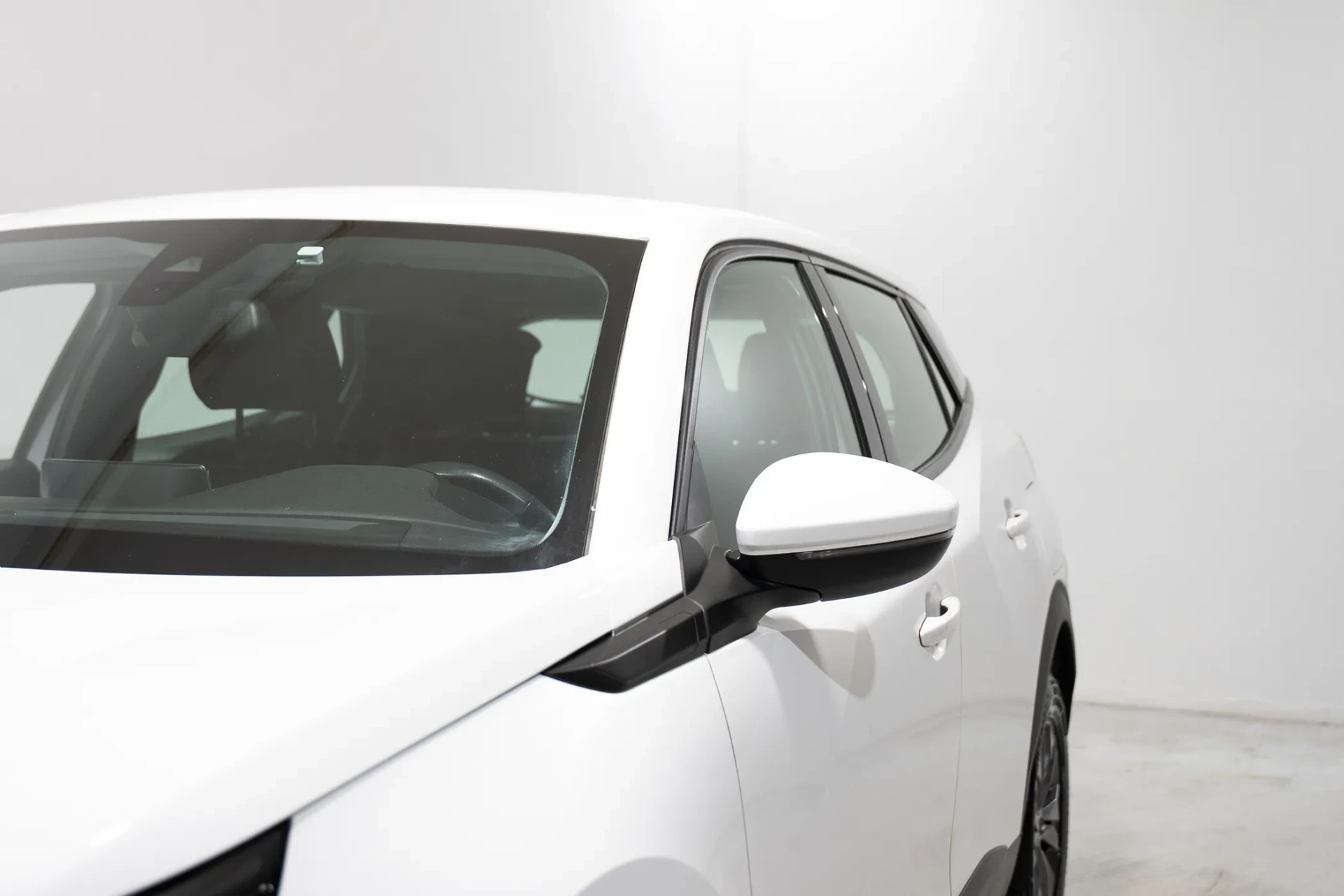 Peugeot 2008 1.2 PureTech Active EAT8 5