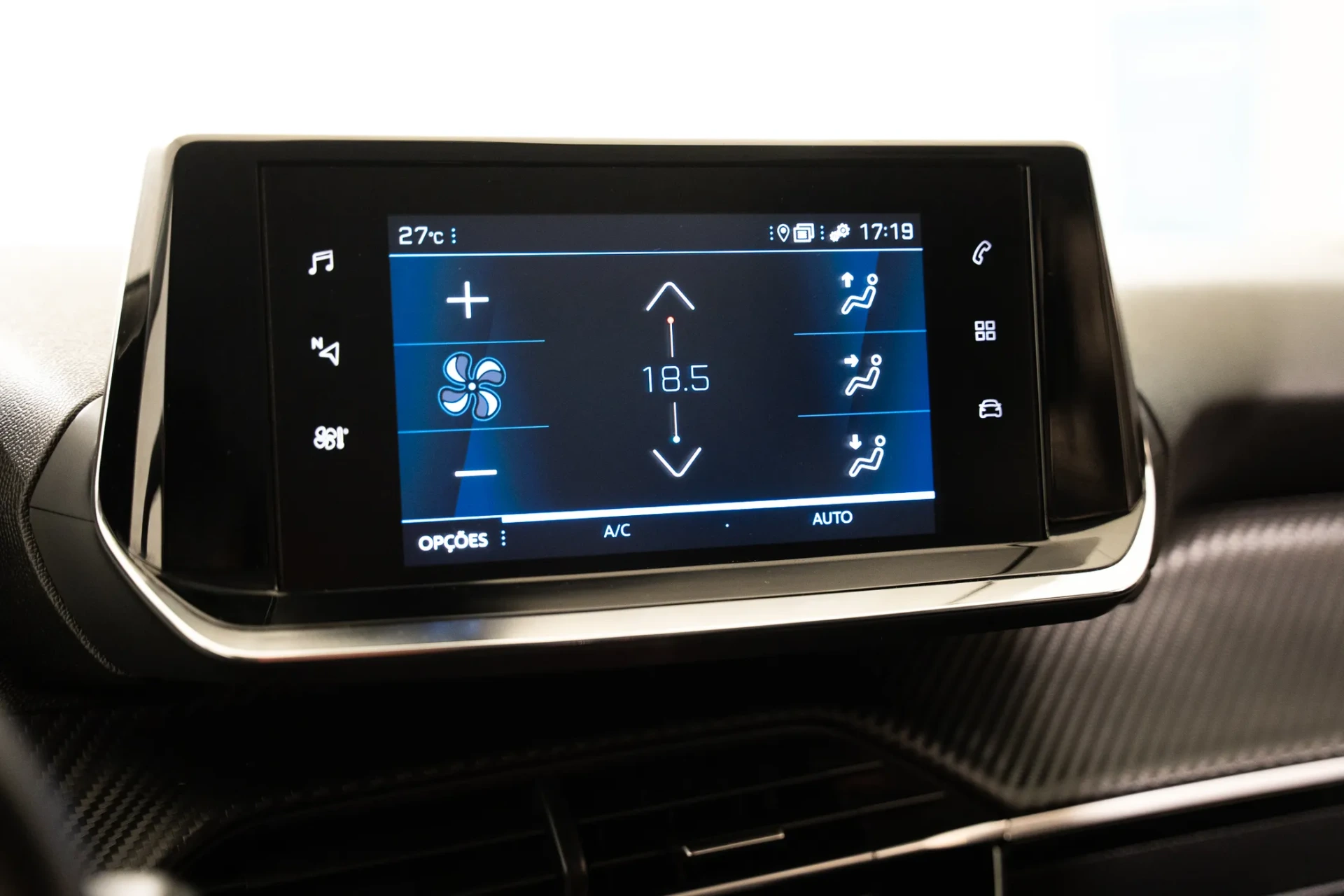 Peugeot 2008 1.2 PureTech Active EAT8 13