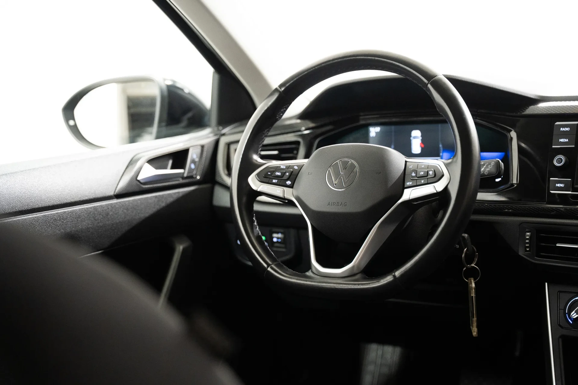 Volkswagen Taigo 1.0 TSI Life DSG 16