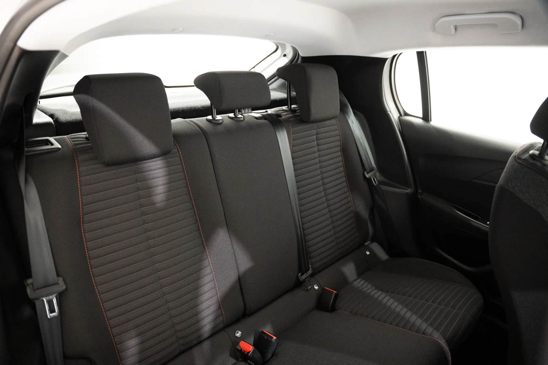 Peugeot 208 1.5 BlueHDi Active Pack 21