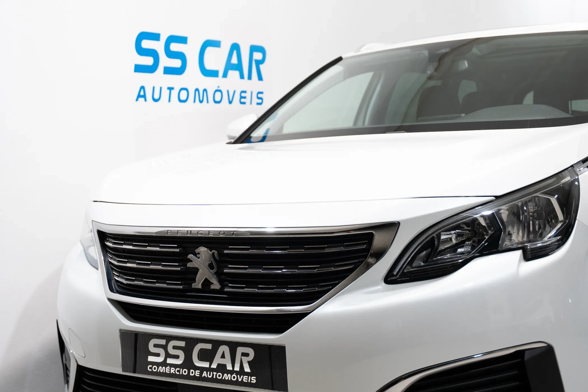 Peugeot 5008 1.2 PureTech Allure EAT8 3