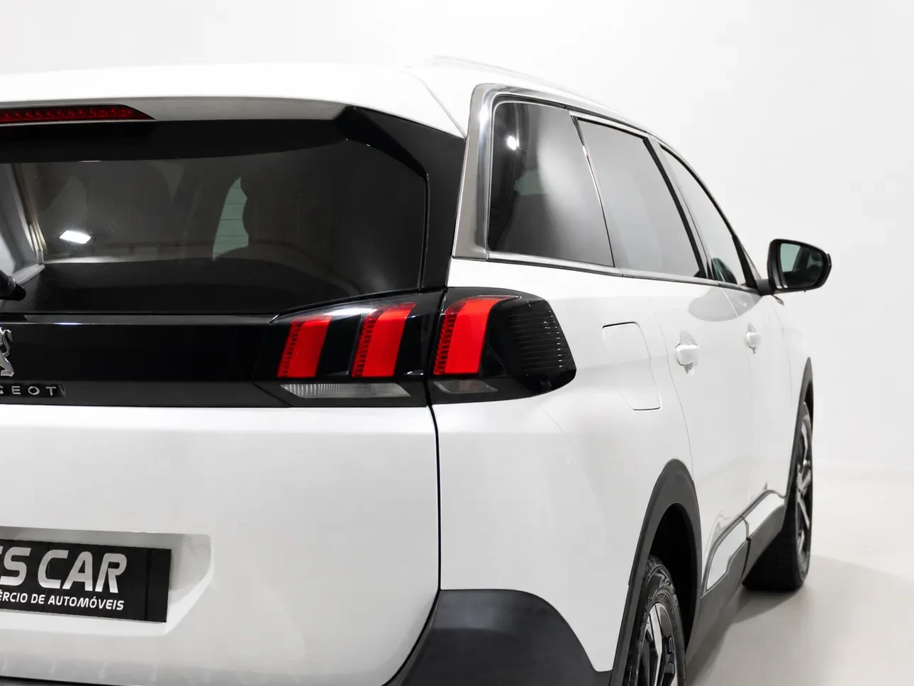Peugeot 5008 1.2 PureTech Allure EAT8 8