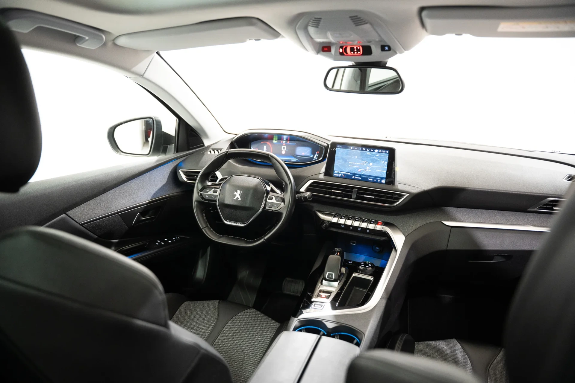 Peugeot 5008 1.2 PureTech Allure EAT8 9