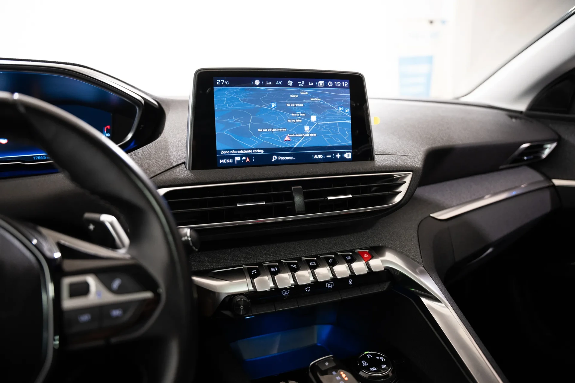 Peugeot 5008 1.2 PureTech Allure EAT8 18