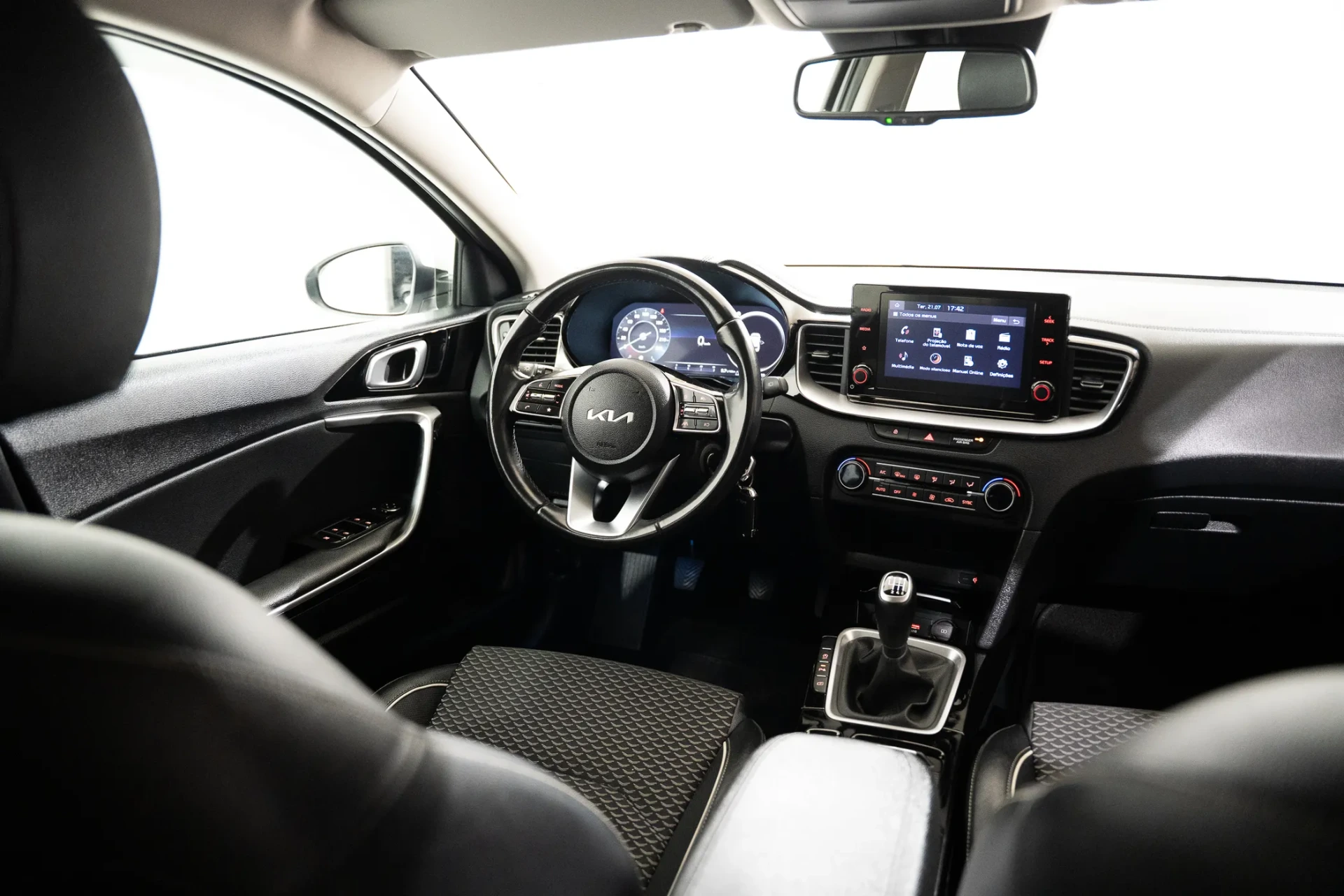 Kia Ceed SW 1.0 T-GDI Sport 7