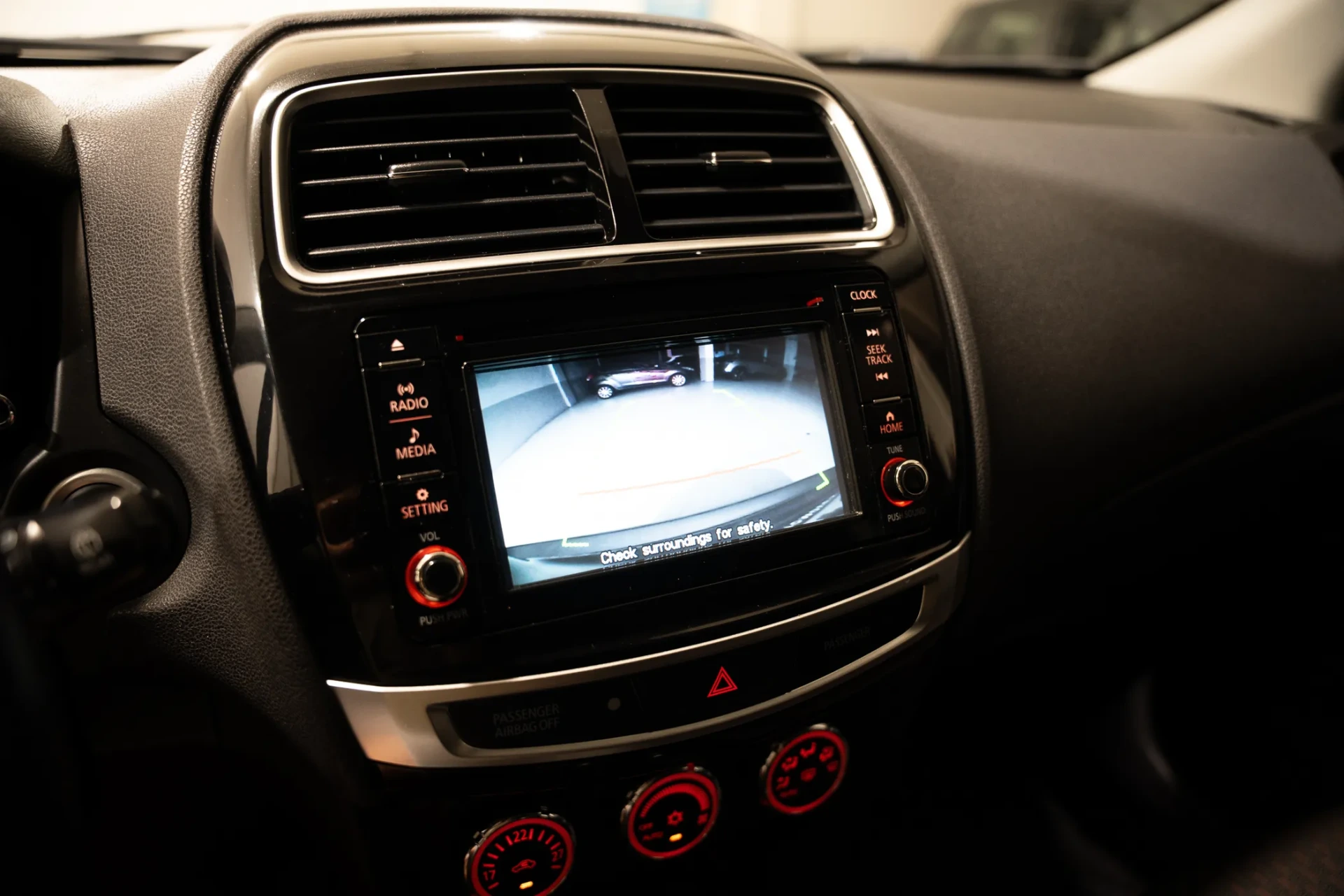 Mitsubishi ASX 1.6 DI-D Intense 14