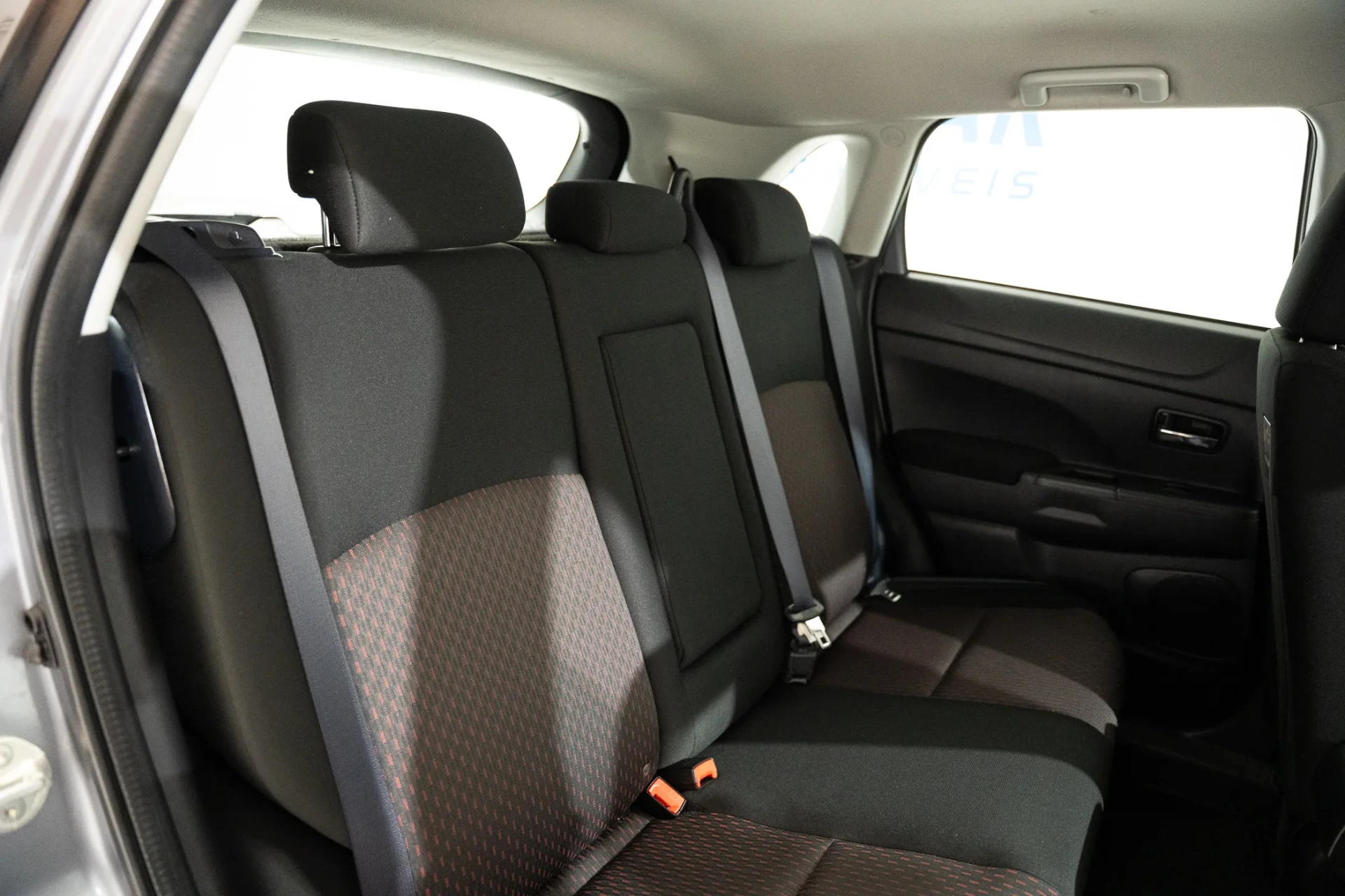 Mitsubishi ASX 1.6 DI-D Intense 23