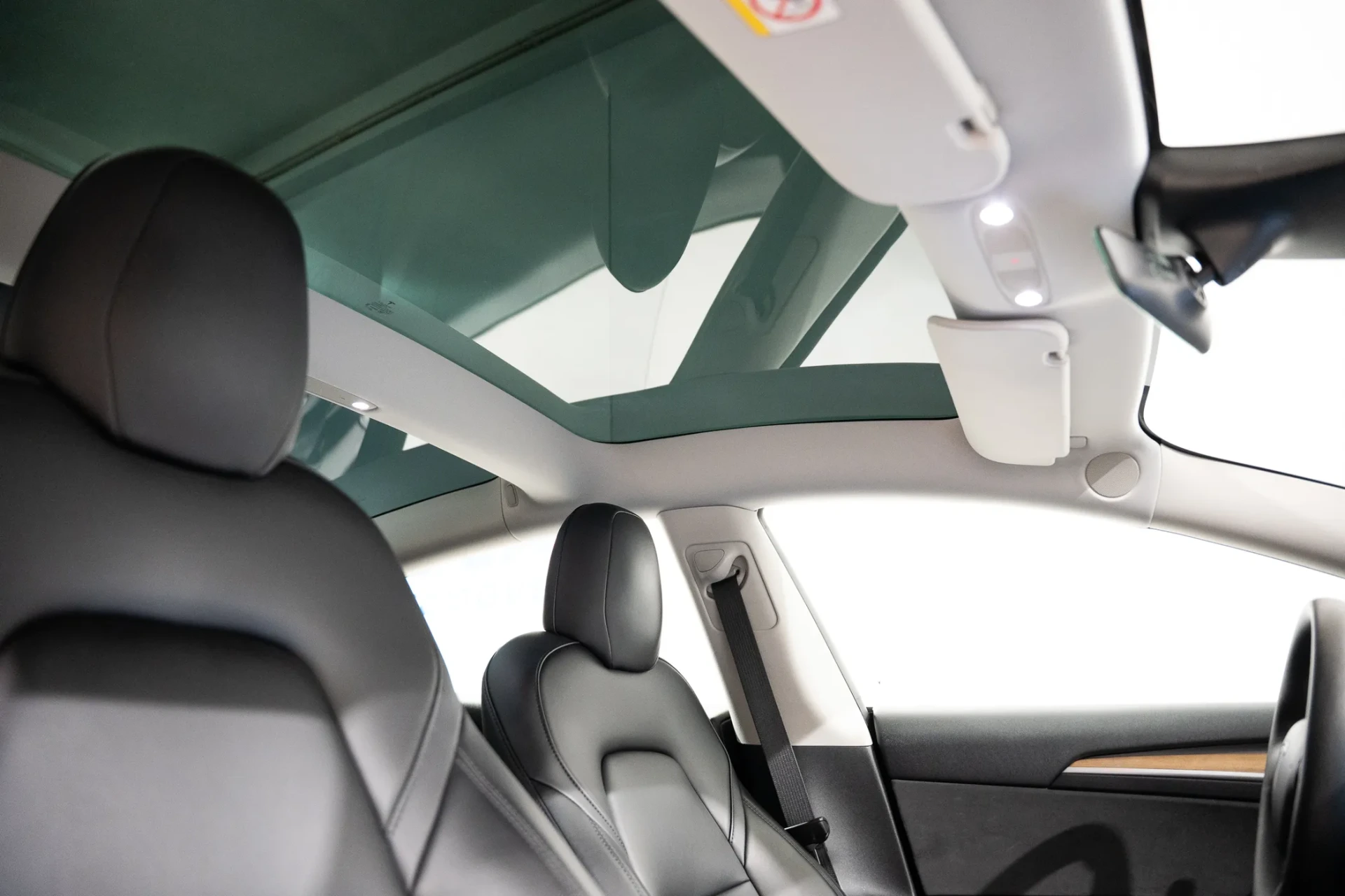 Tesla Model 3 Long-Range Dual Motor AWD 22