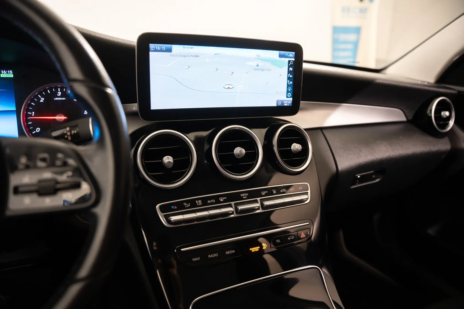 Mercedes-Benz C 300 de Avantgarde 8