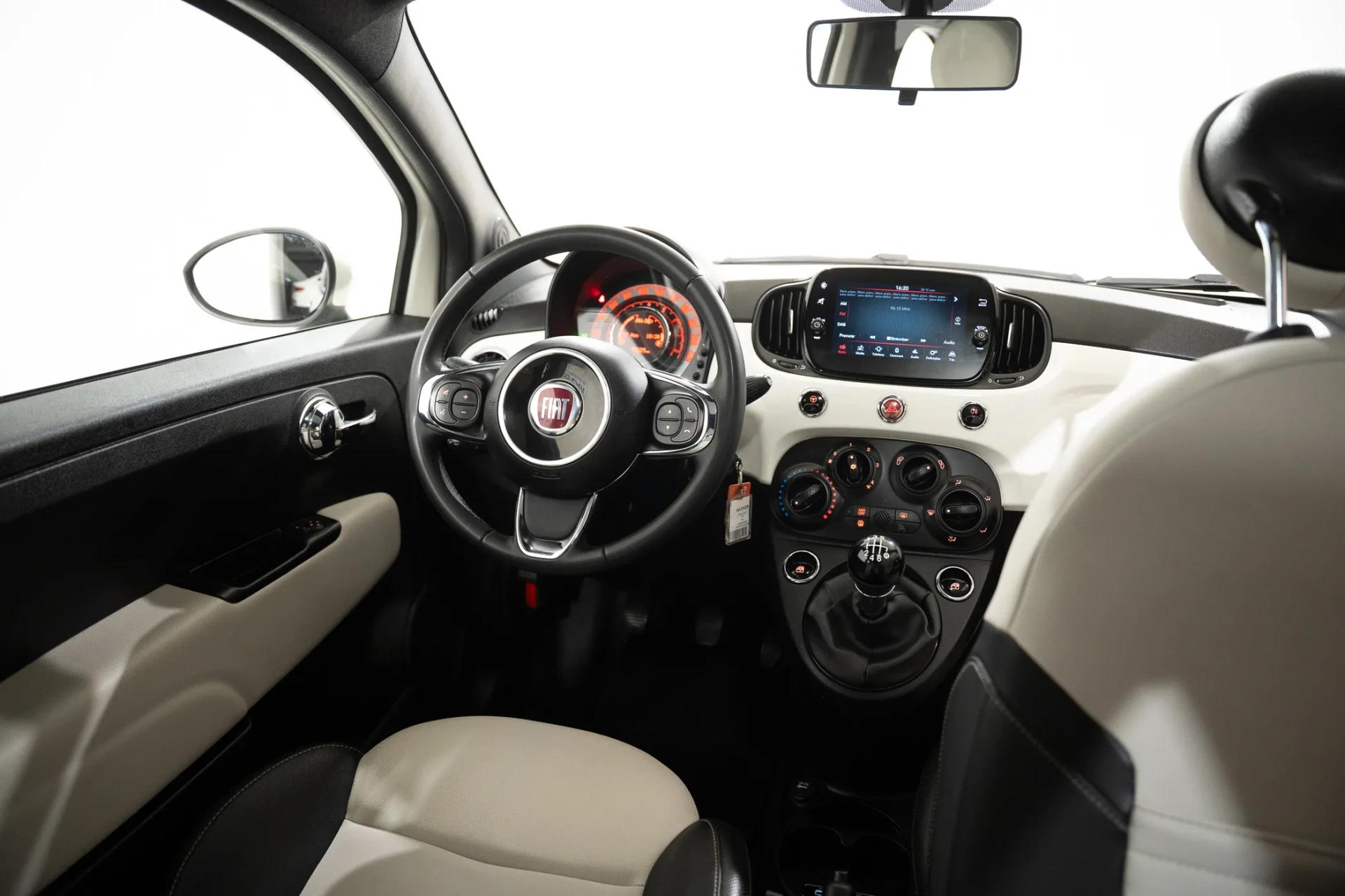 Fiat 500 1.0 Hybrid Dolcevita 9