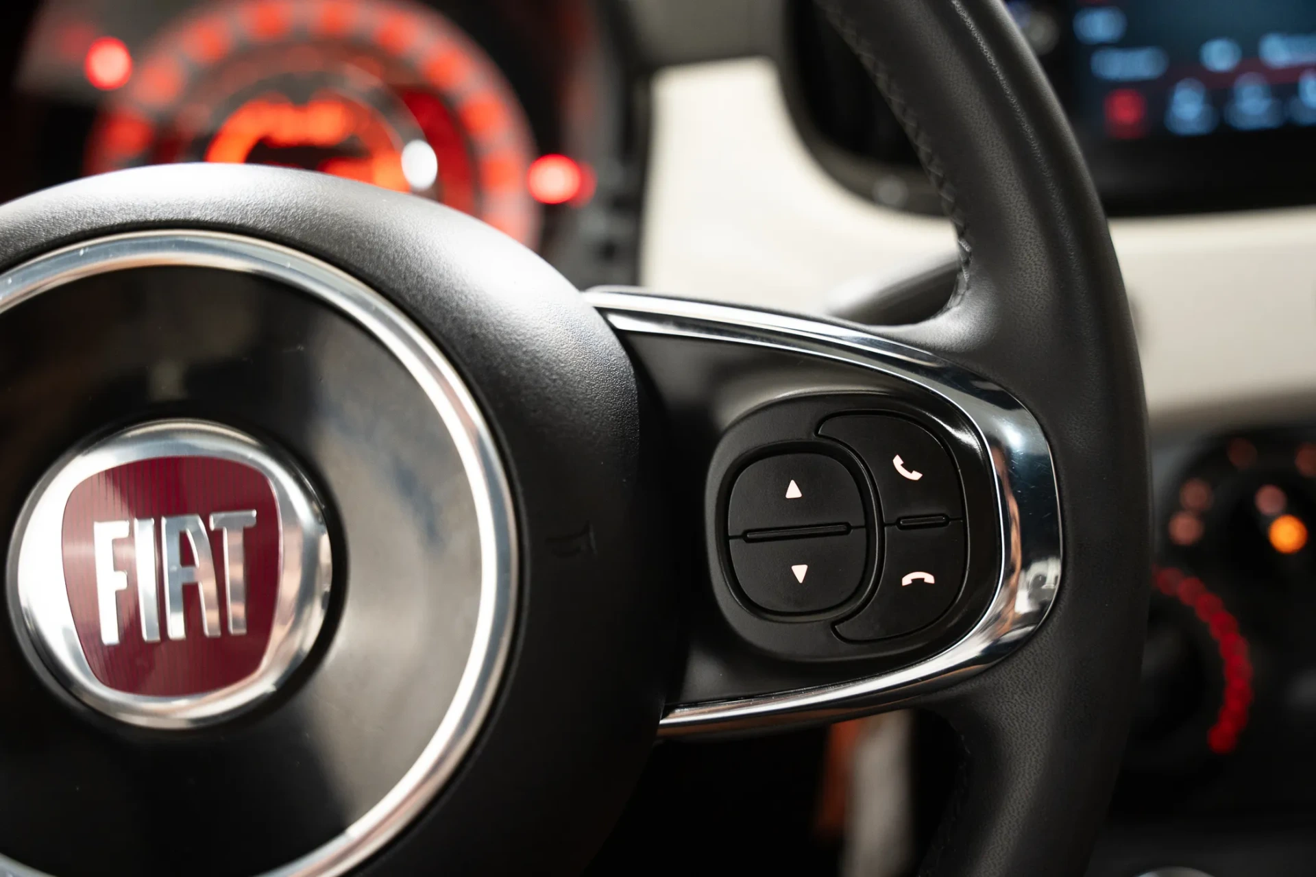 Fiat 500 1.0 Hybrid Dolcevita 15