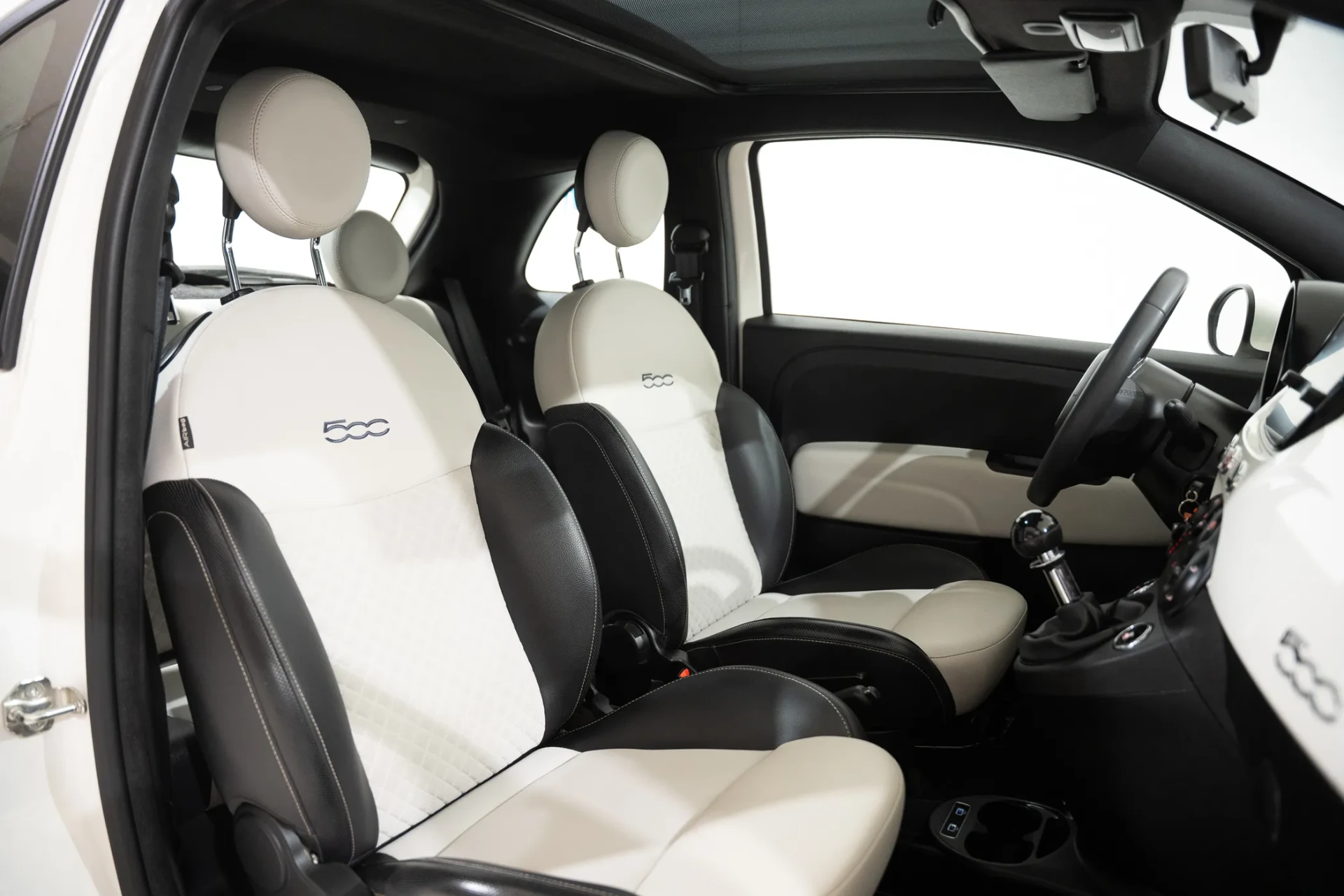 Fiat 500 1.0 Hybrid Dolcevita 20