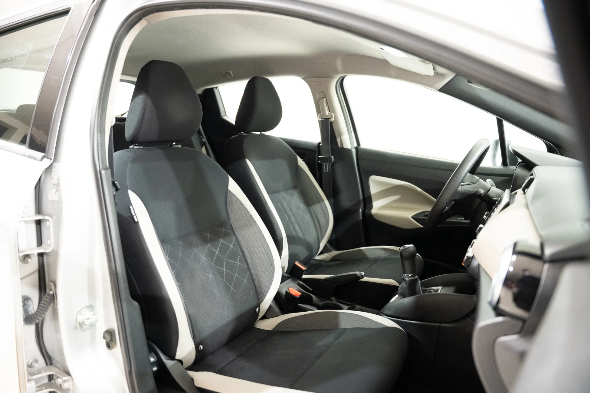 Nissan Micra 0.9 IG-T N-Connecta S/S 19