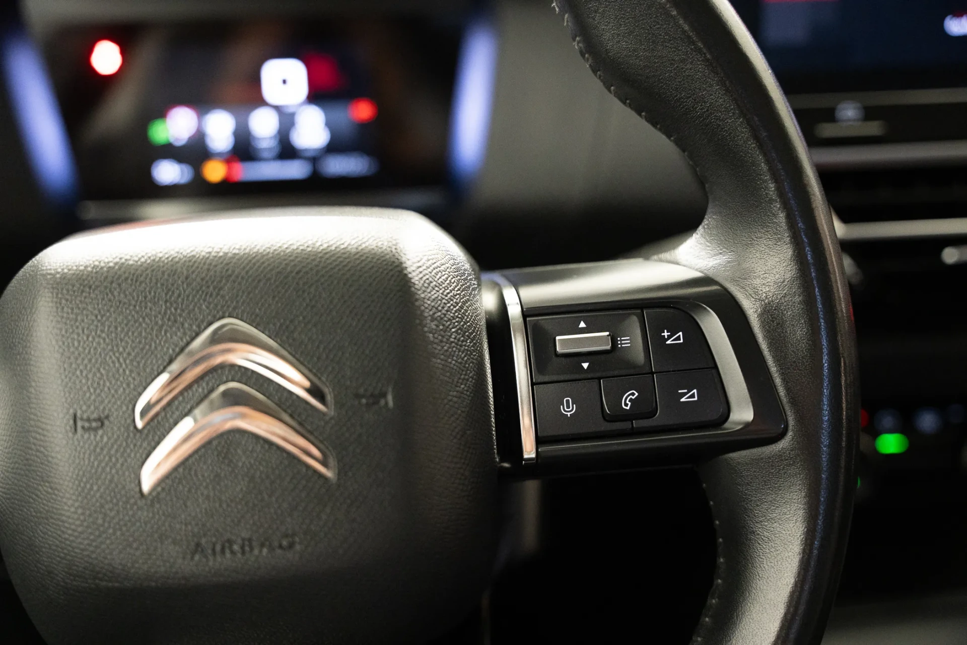 Citroen C4 1.2 PureTech Shine 16