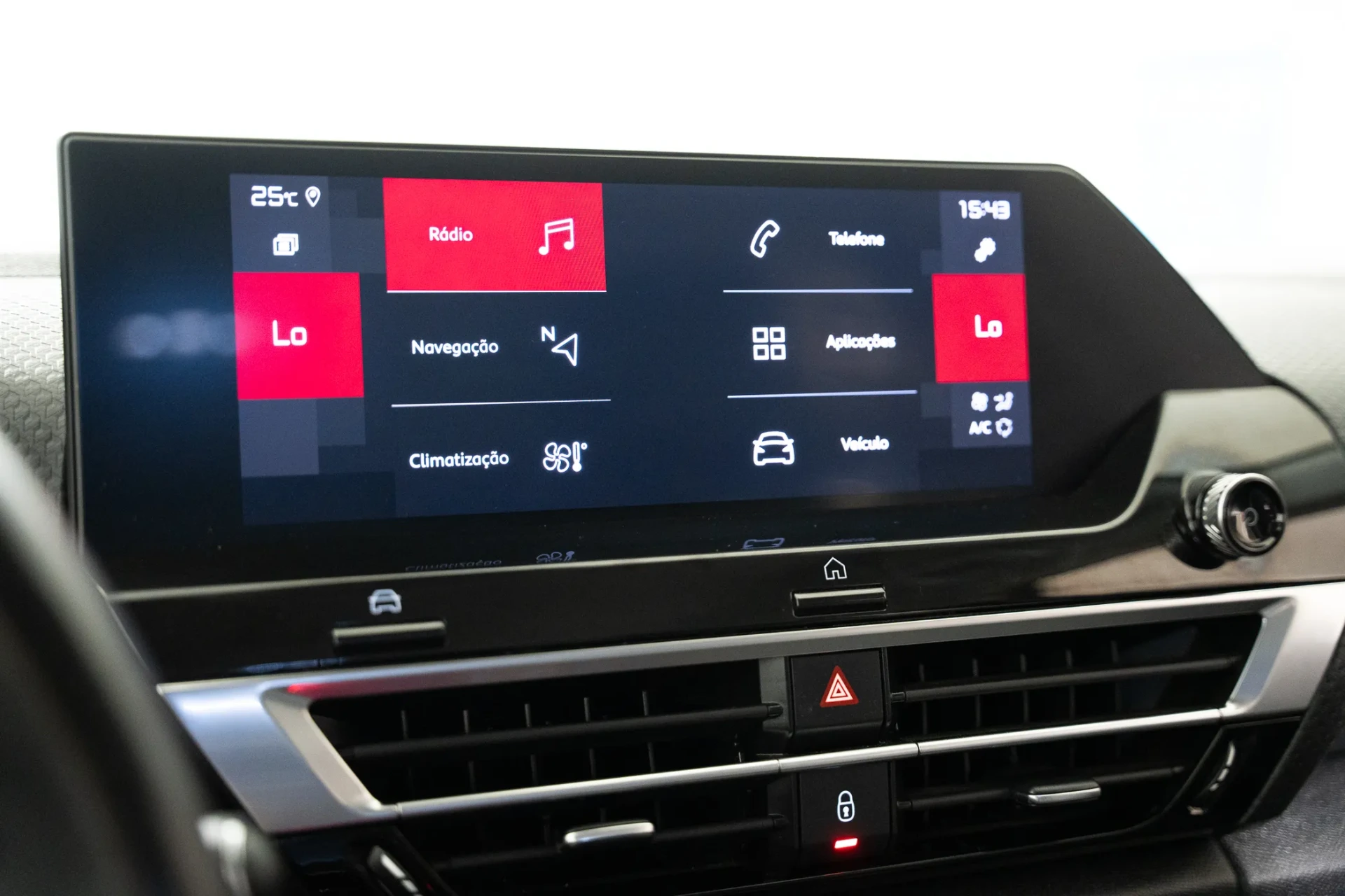 Citroen C4 1.2 PureTech Shine 19