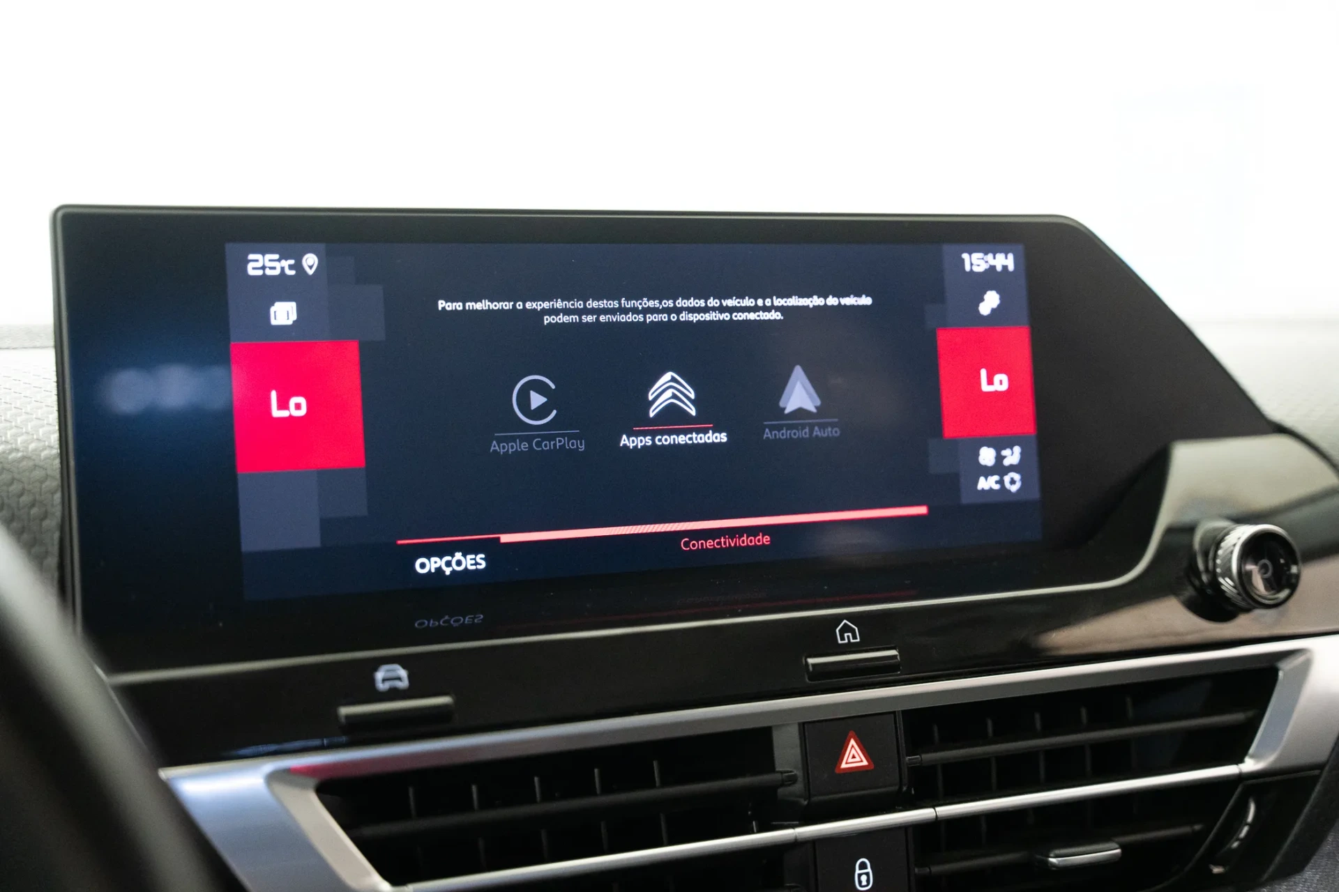 Citroen C4 1.2 PureTech Shine 22
