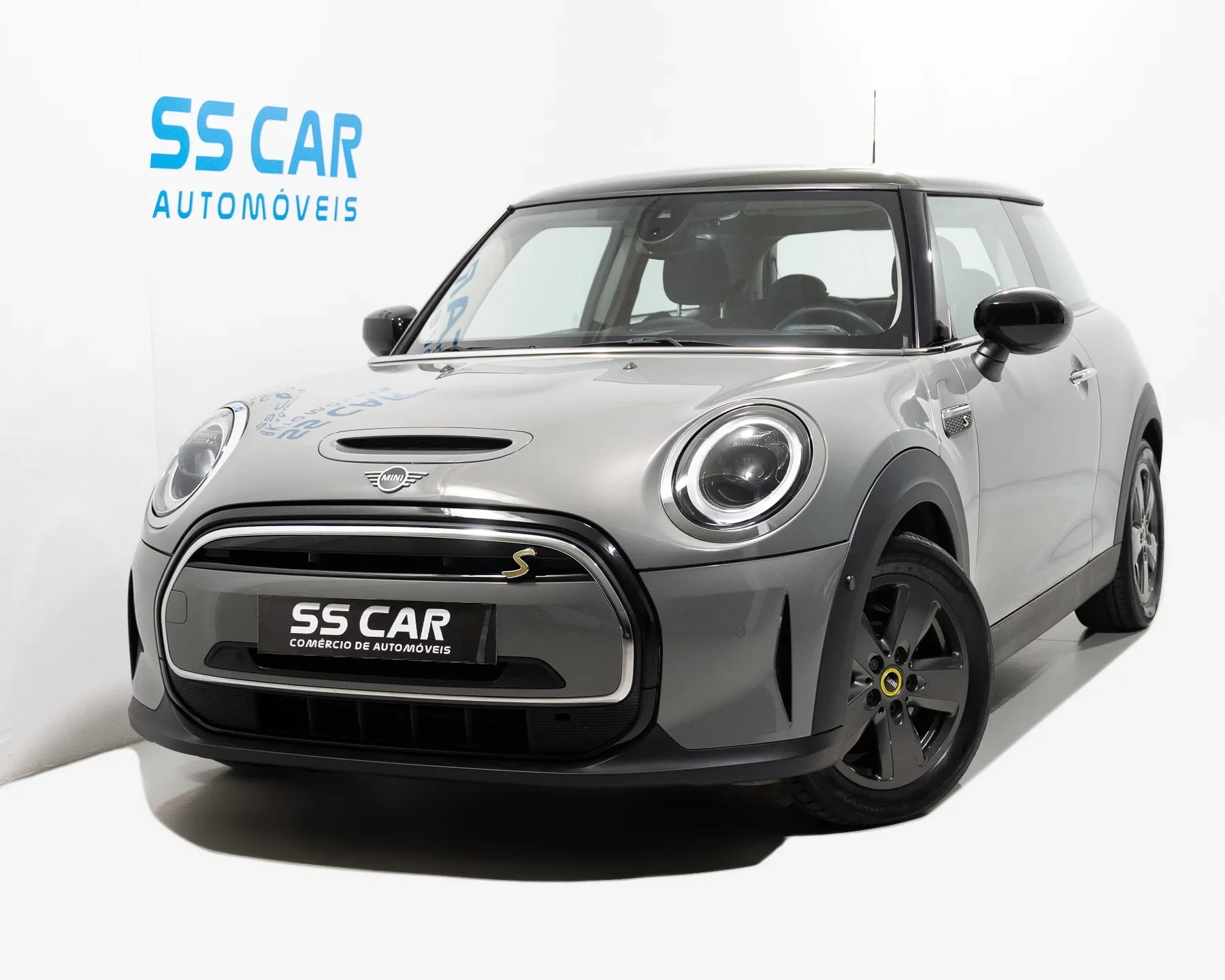 MINI 3 Portas Cooper SE 1