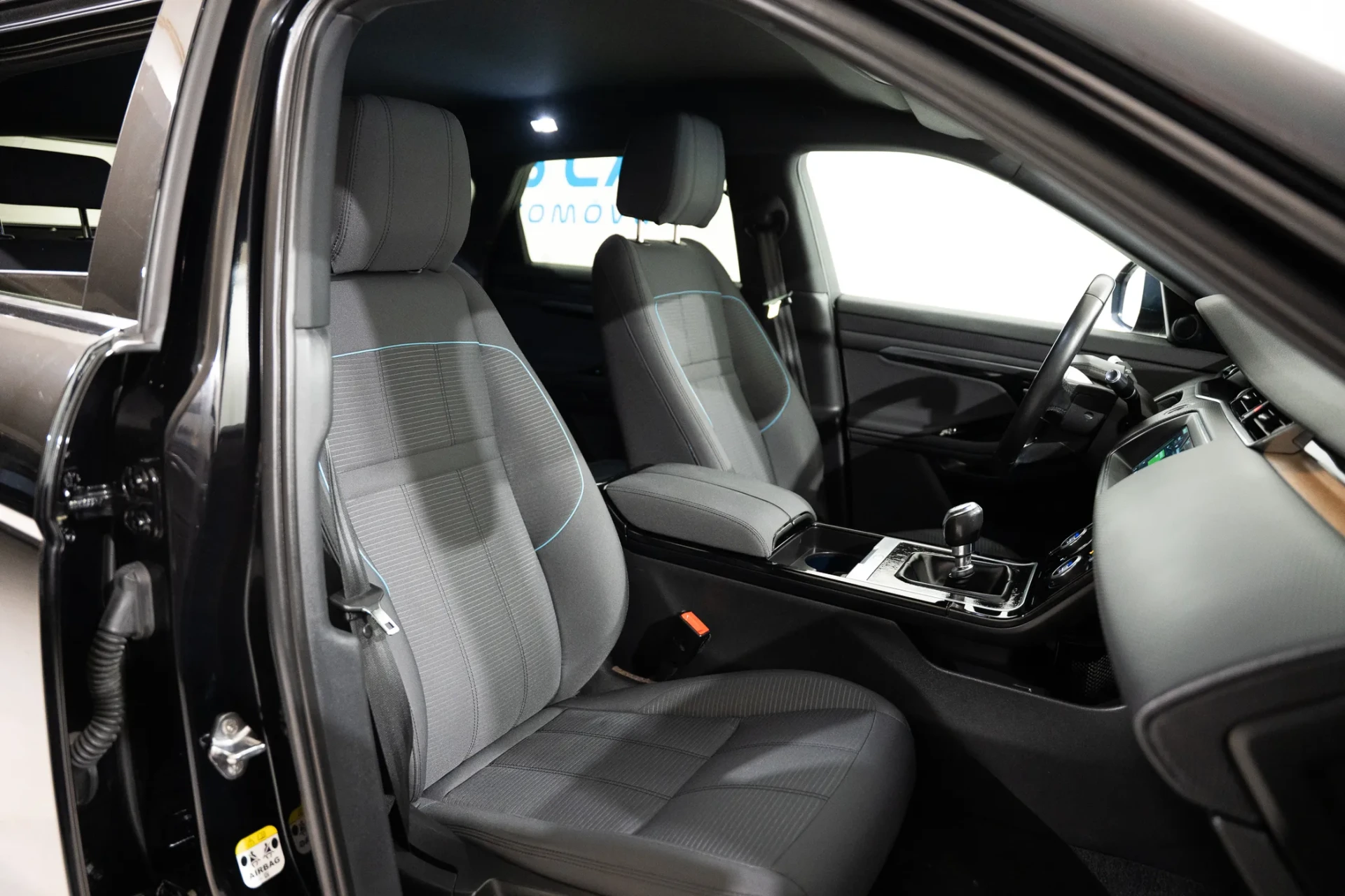 Land Rover Range Rover Evoque 2.0 D150 R-Dynamic S 20