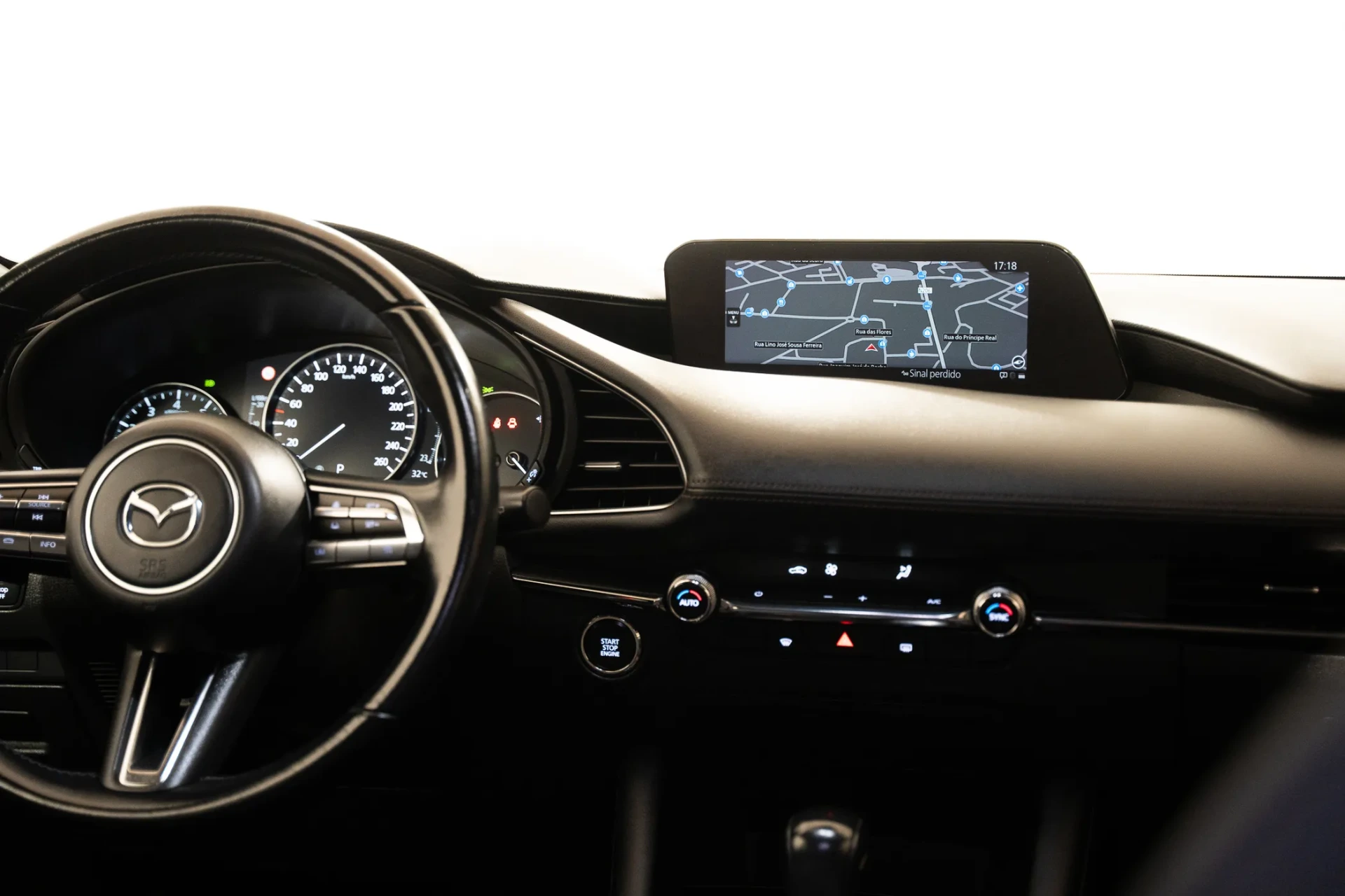 Mazda 3 Hatchback 2.0 e-Skyactiv-G Exclusive-line AT 9