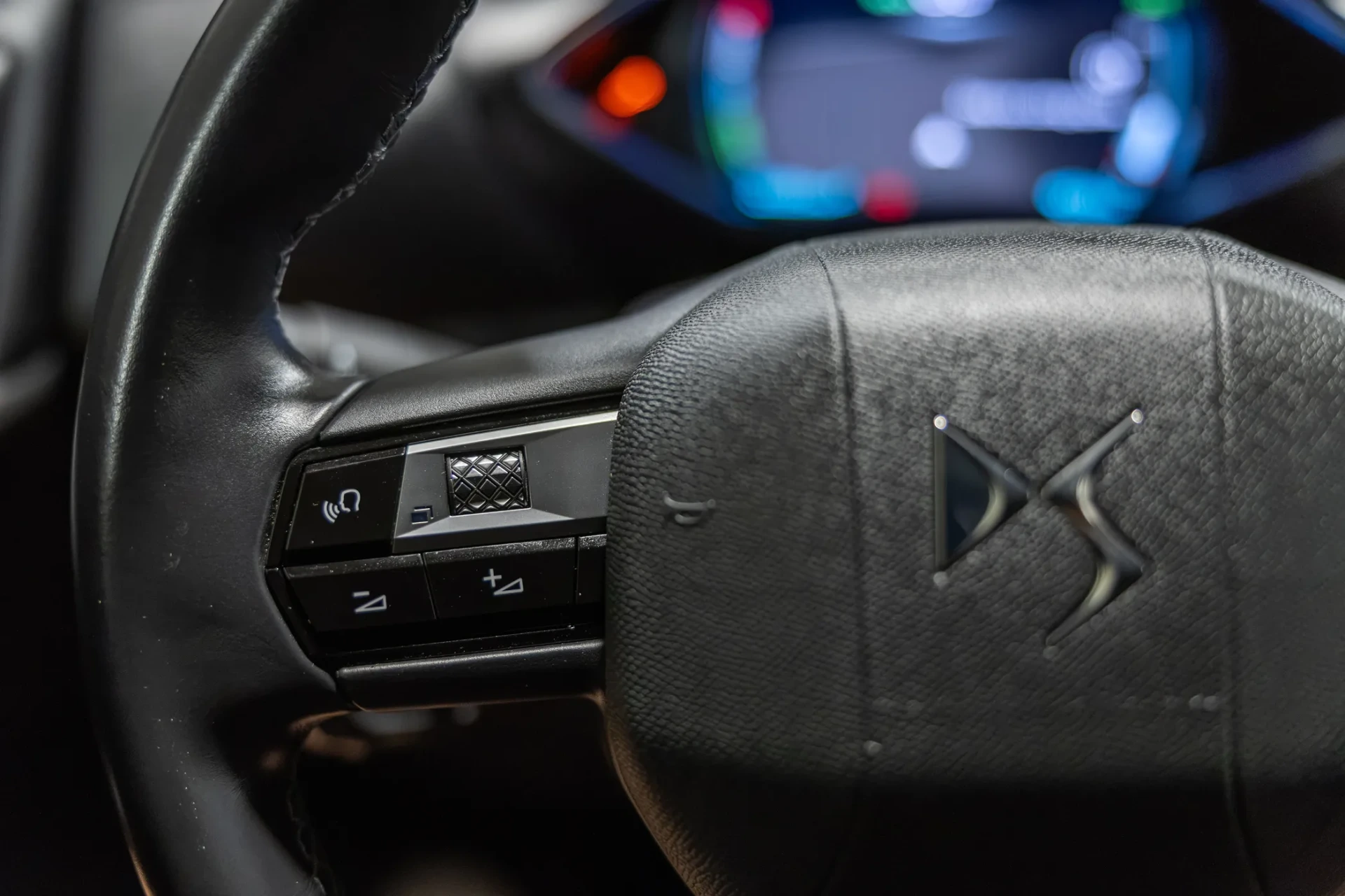 DS DS3 Crossback E-Tense SE Connected Chic 15