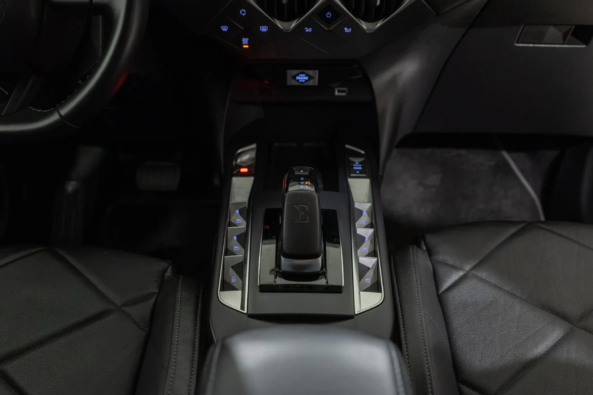 DS DS3 Crossback E-Tense SE Connected Chic 19