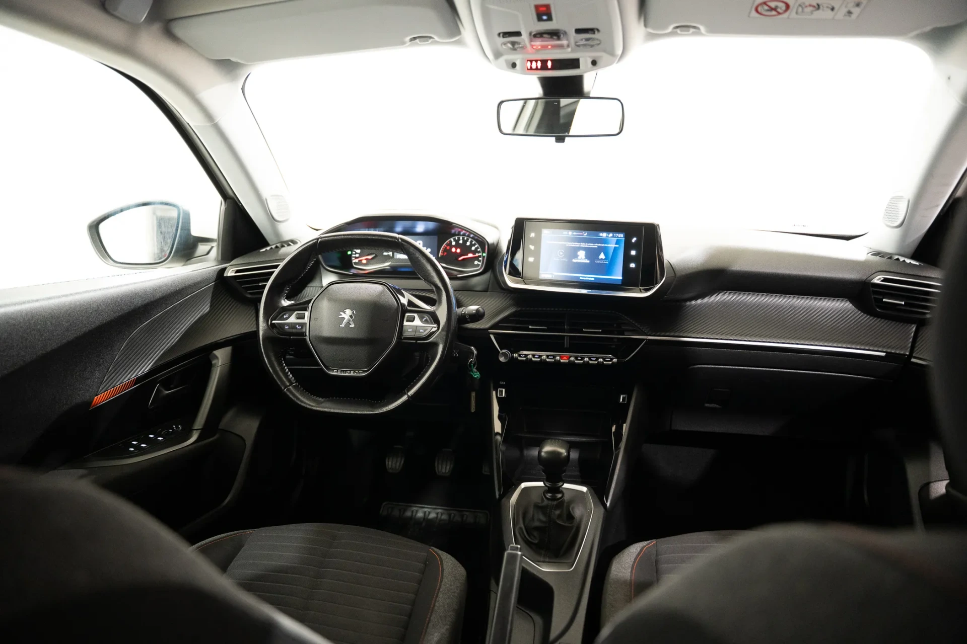 Peugeot 2008 1.2 PureTech Active 8