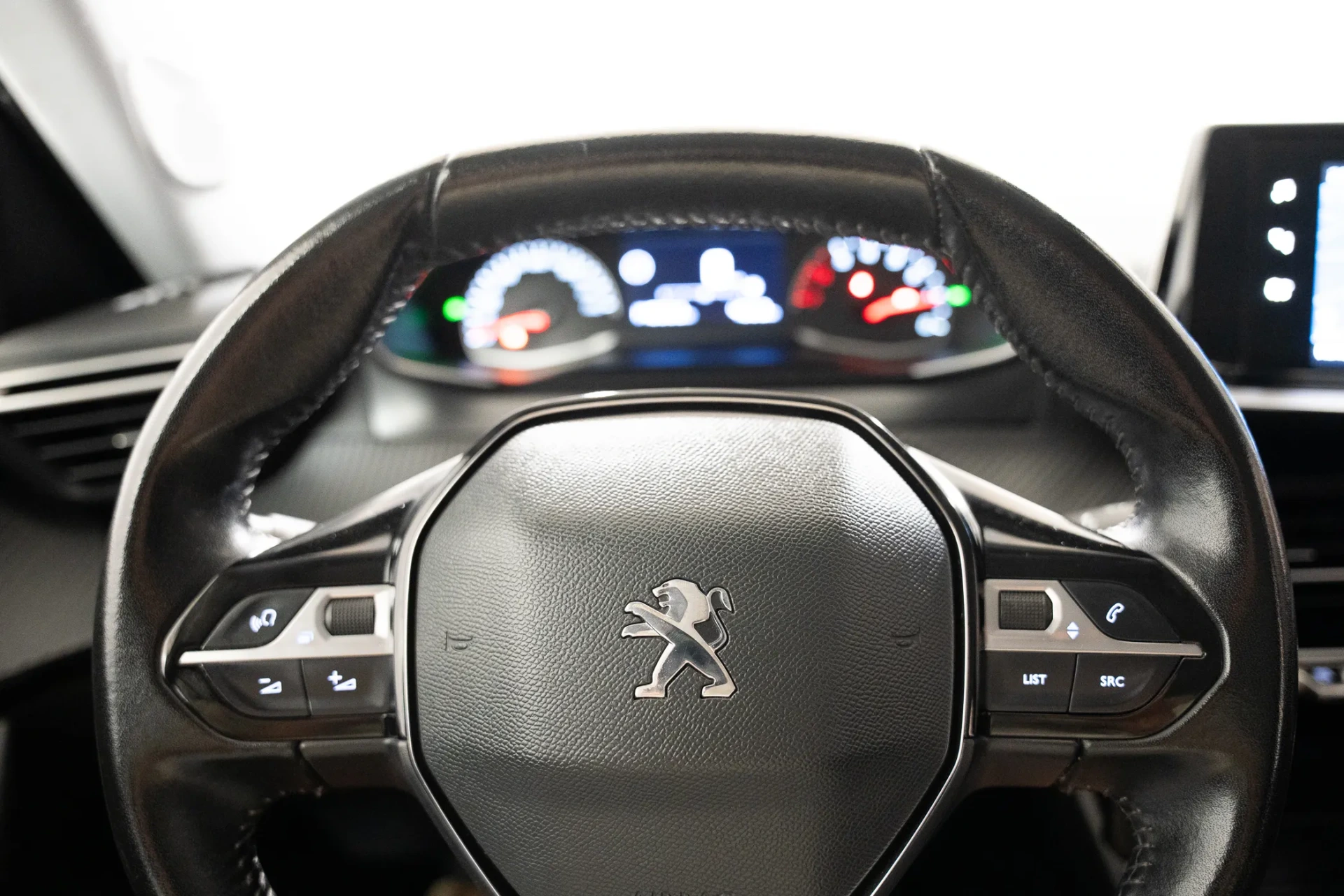 Peugeot 2008 1.2 PureTech Active 16