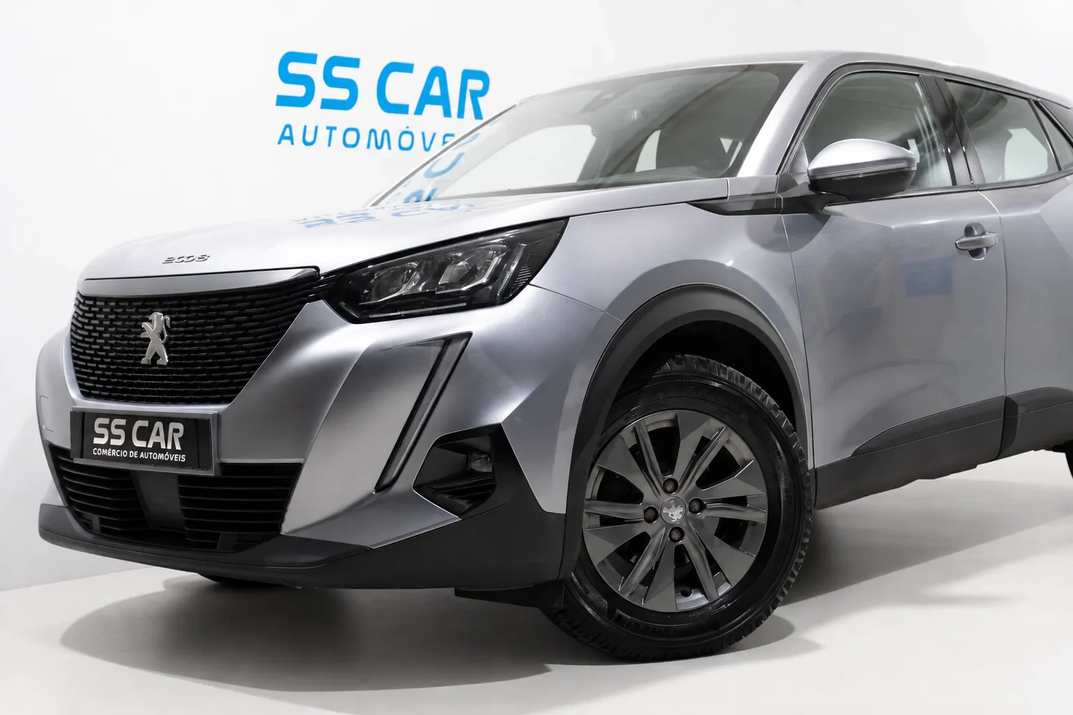 Peugeot 2008 1.2 PureTech Active EAT8 2