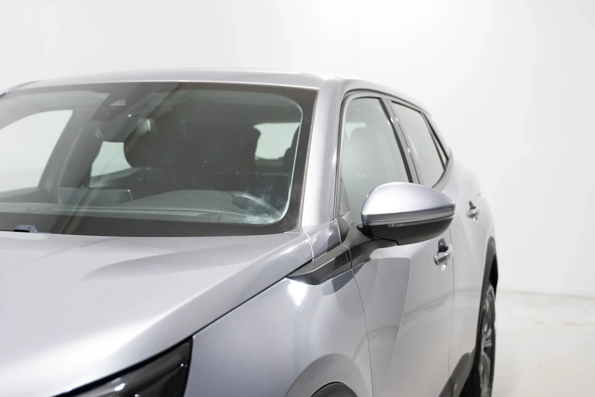 Peugeot 2008 1.2 PureTech Active EAT8 5
