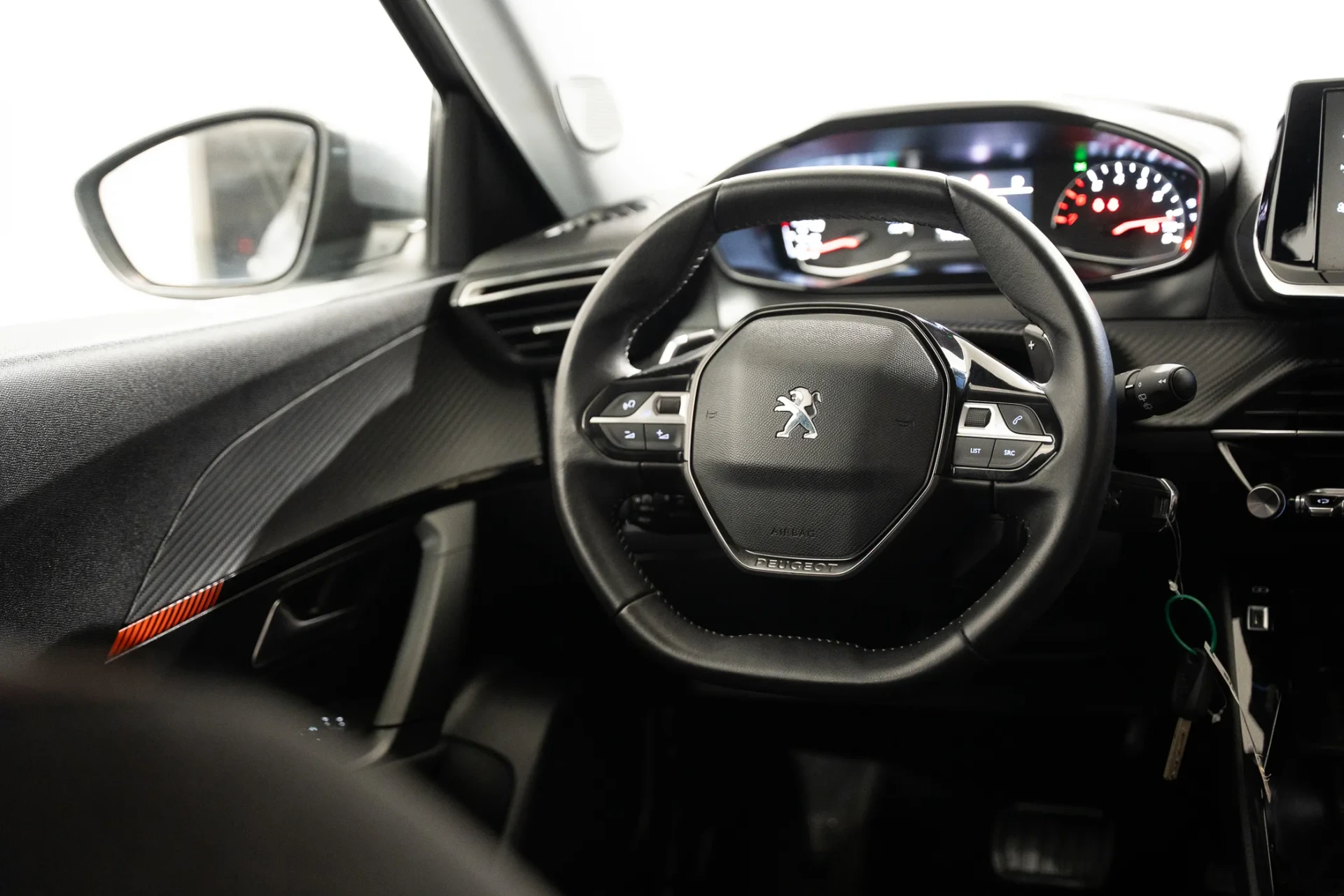Peugeot 2008 1.2 PureTech Active EAT8 10